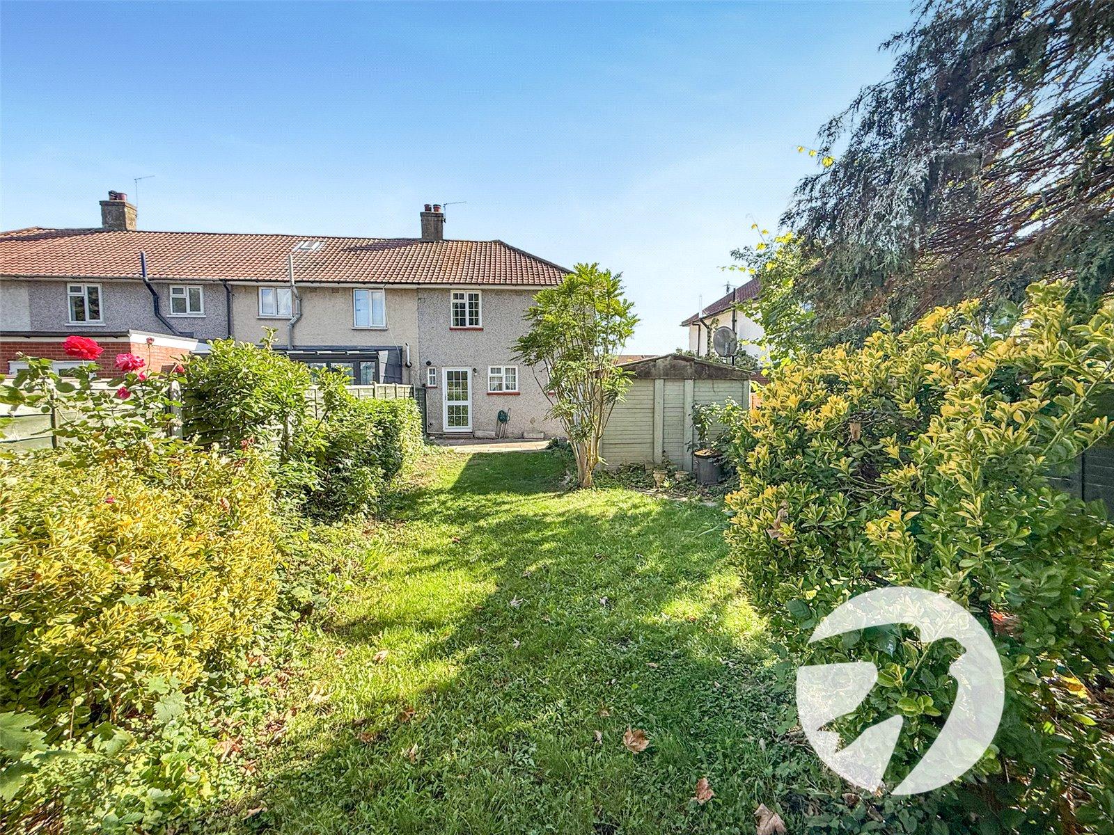 3 bedroom house for sale in London | Robinson Jackson