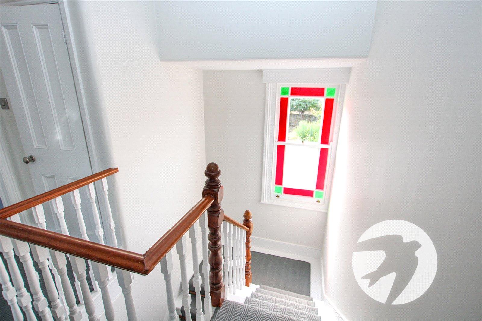 3 bedroom house for sale in London | Robinson Jackson