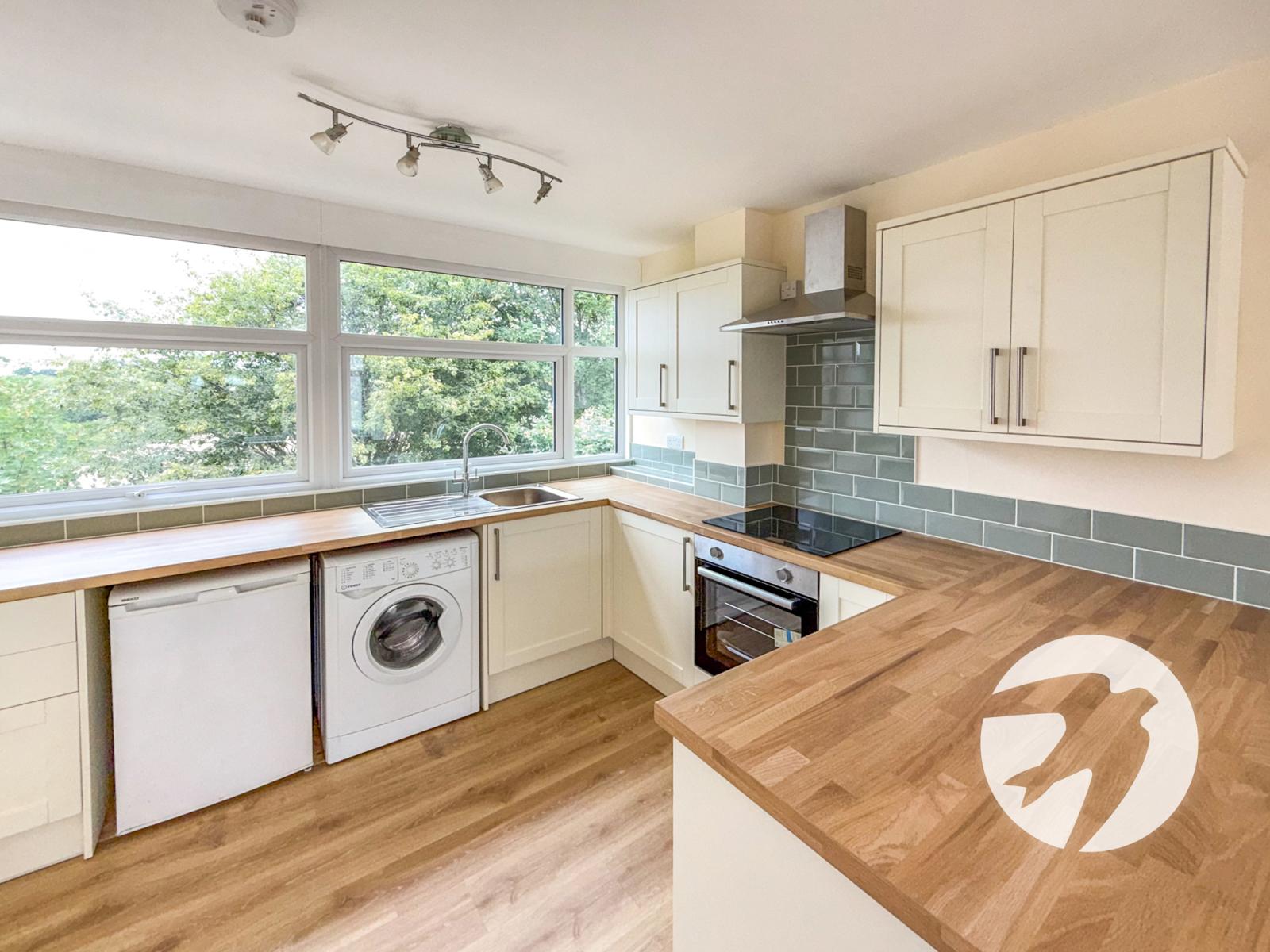2 bedroom property for sale in Mottingham Lane | Robinson Jackson