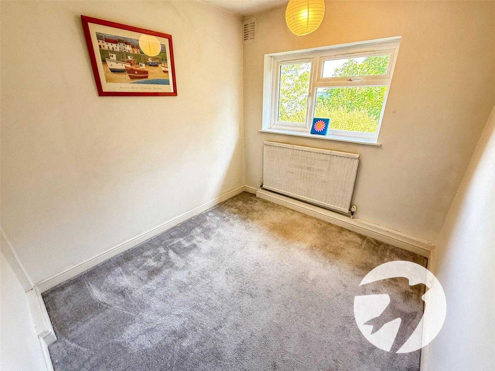 3 bedroom house for sale in London | Robinson Jackson