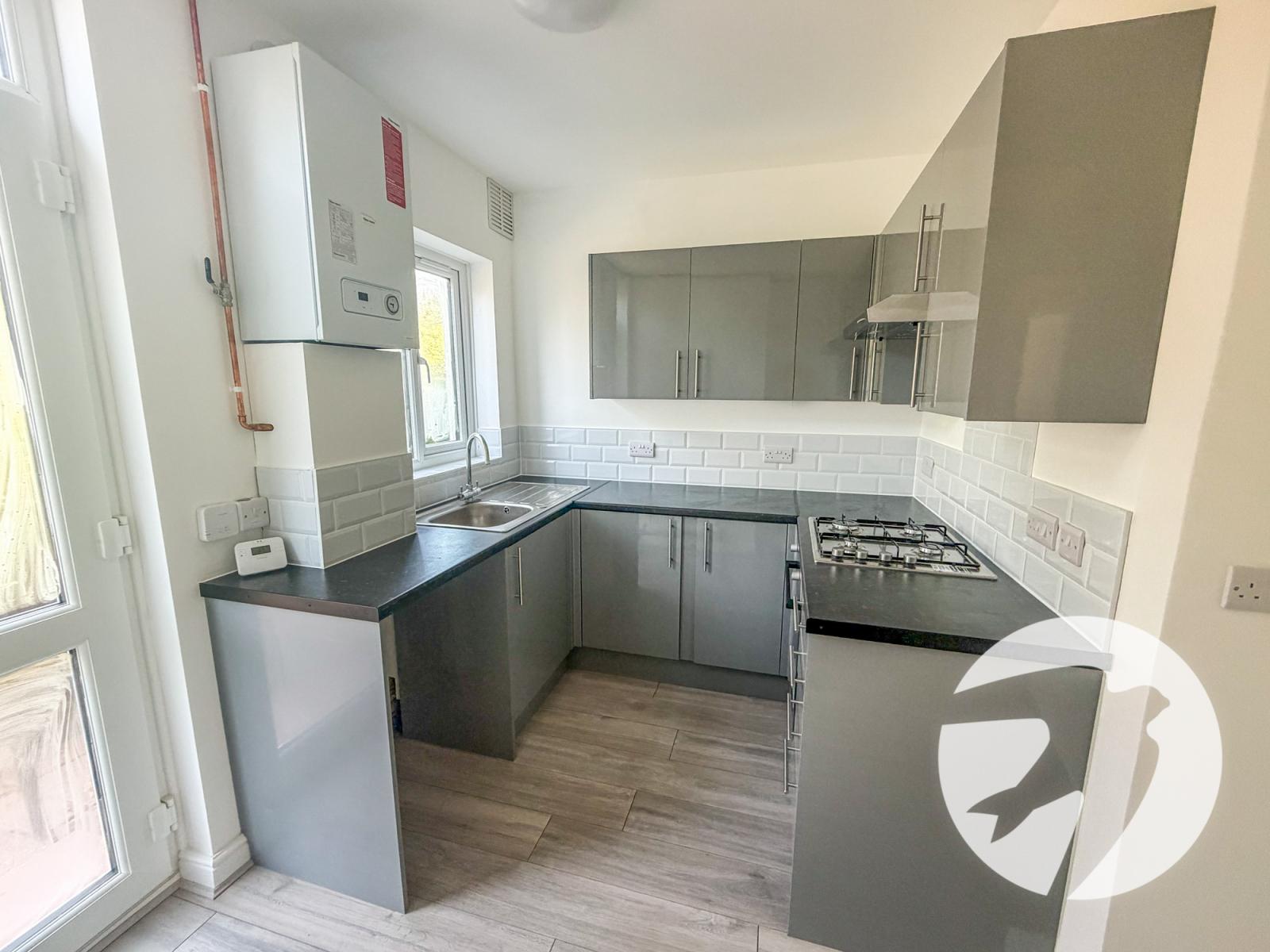 2 bedroom property for sale in London | Robinson Jackson