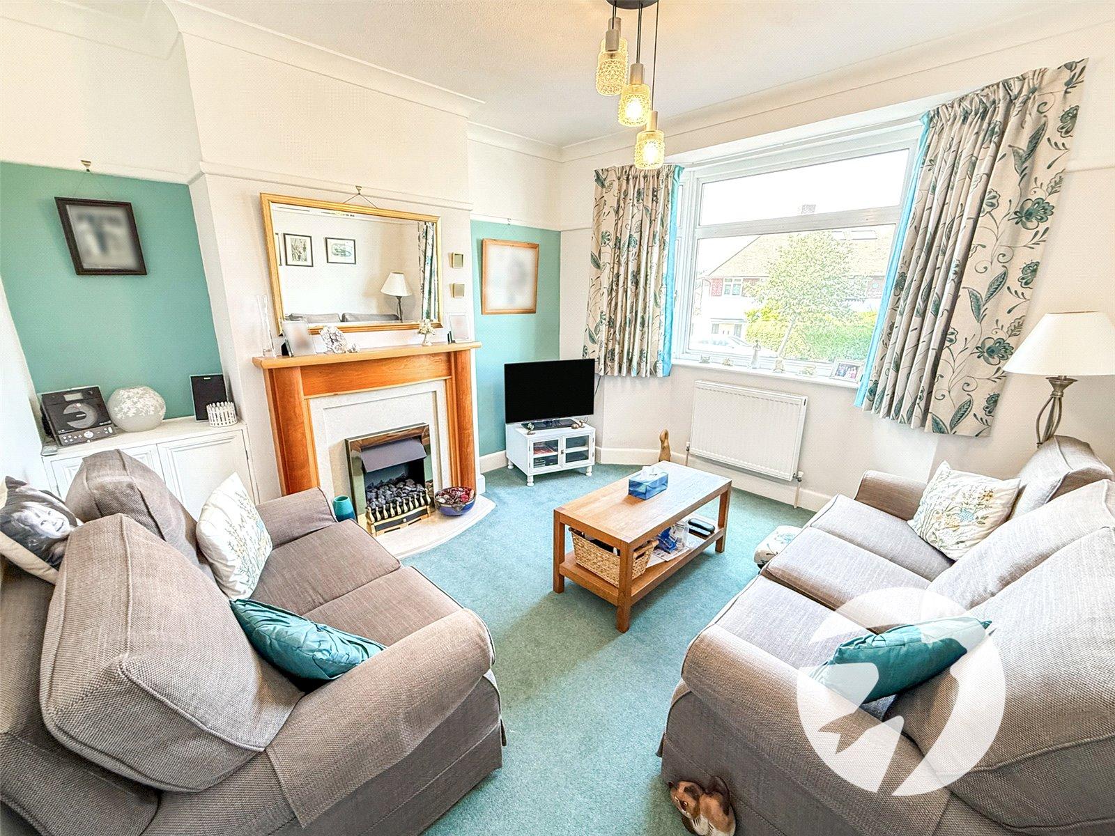 3 bedroom house for sale in London | Robinson Jackson