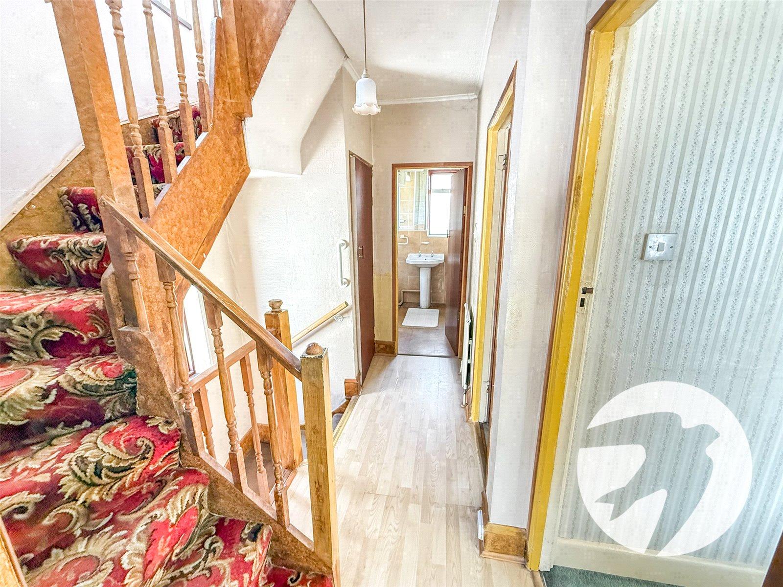 5 bedroom house for sale in London | Robinson Jackson