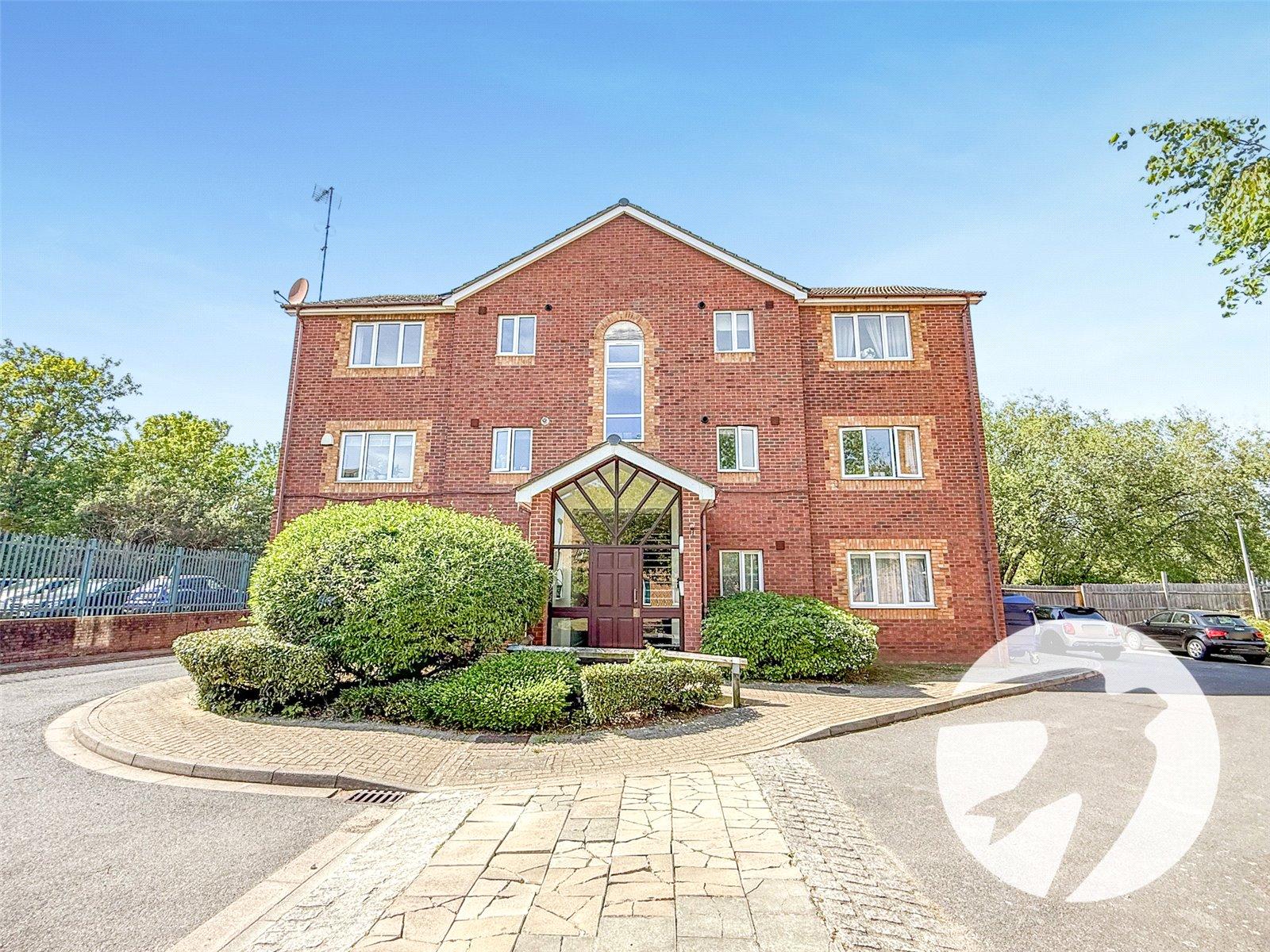 2 bedroom property for sale in London | Robinson Jackson