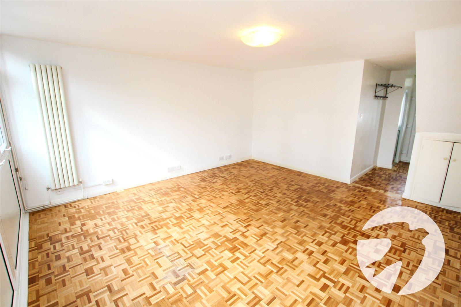 3 bedroom property for sale in Eltham | Robinson Jackson