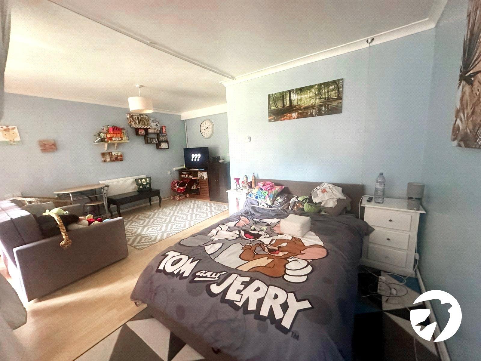 1 bedroom property for sale in Blackheath | Robinson Jackson