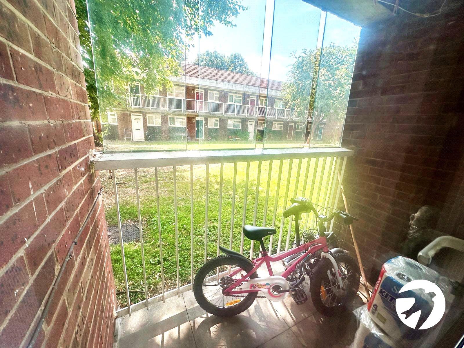 1 bedroom property for sale in Blackheath | Robinson Jackson