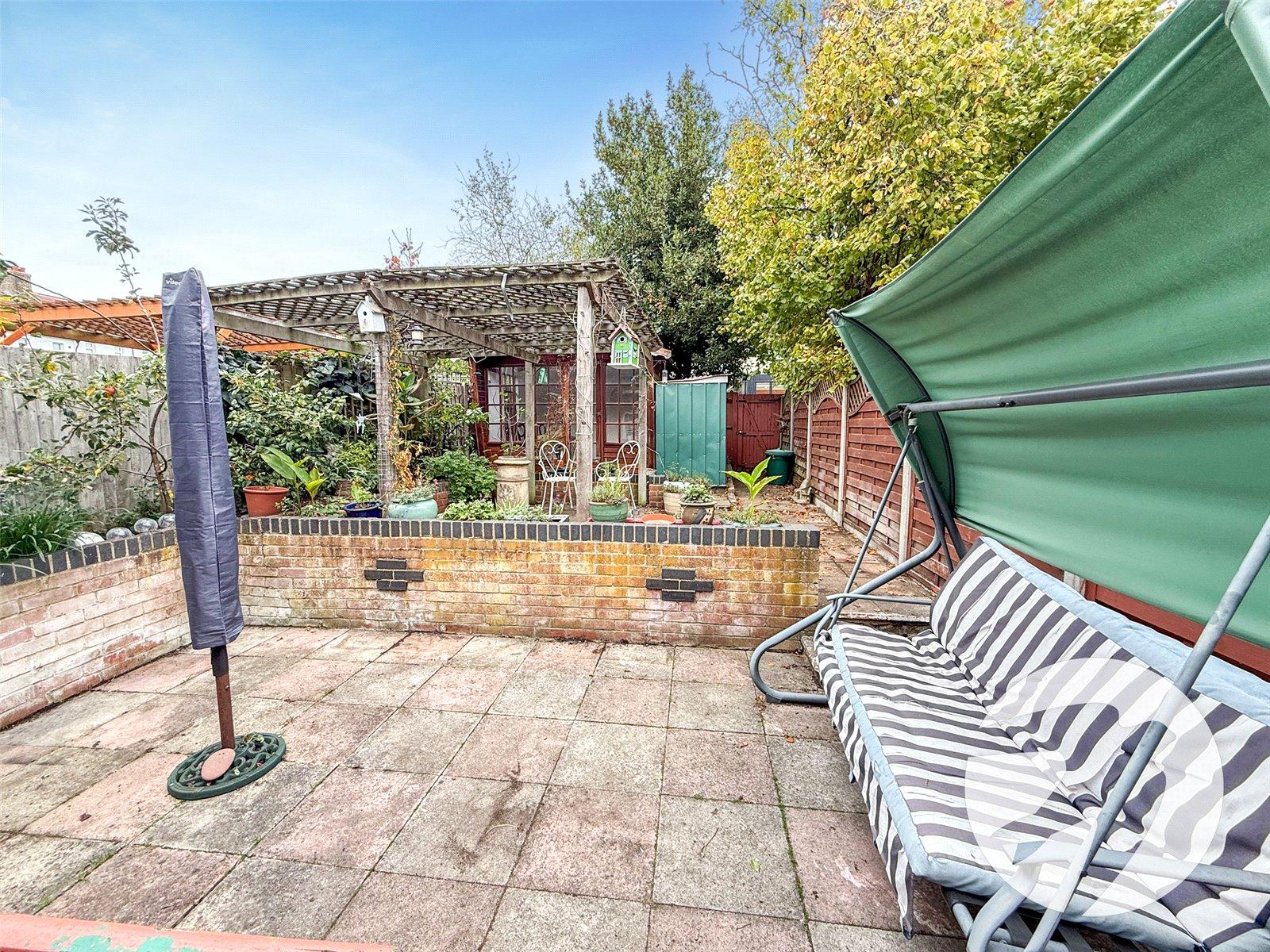 6 bedroom house for sale in London | Robinson Jackson