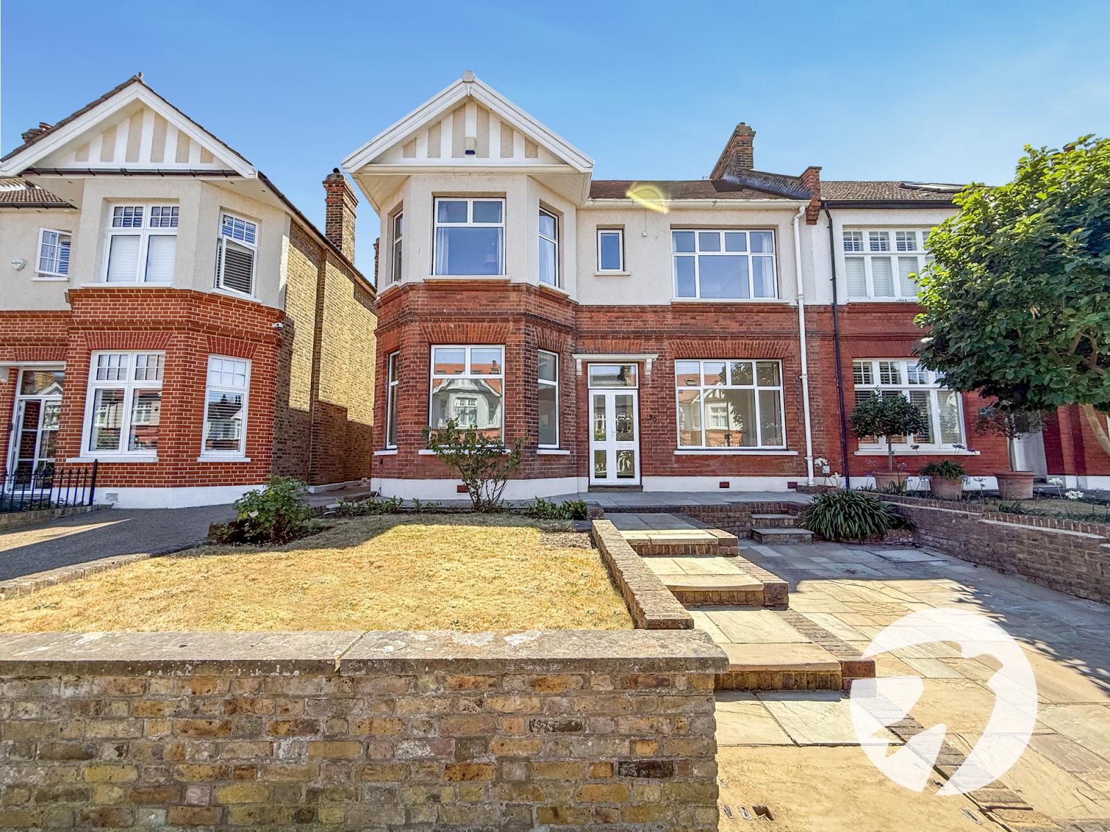 6 bedroom house for sale in London | Robinson Jackson