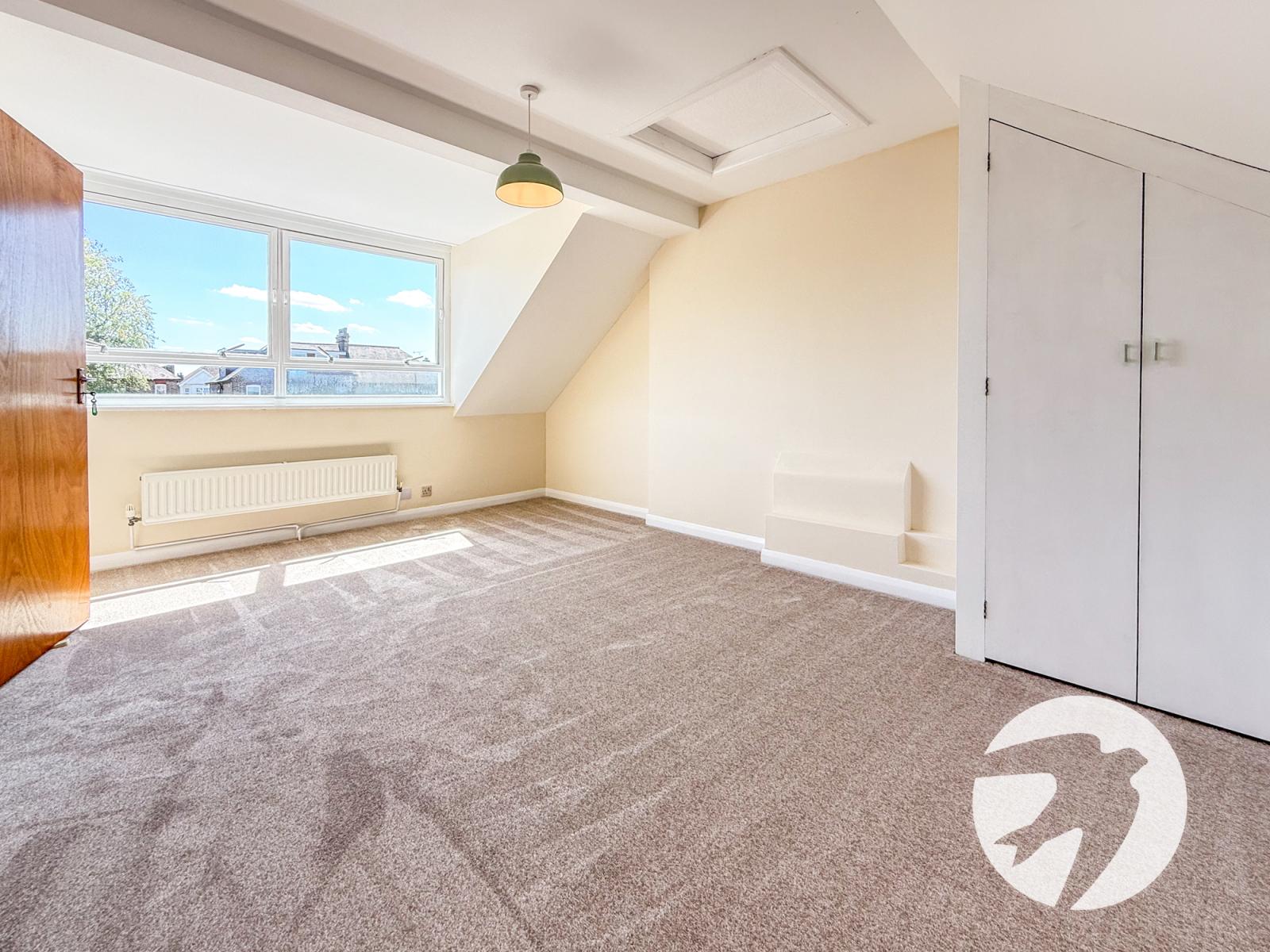 6 bedroom house for sale in London | Robinson Jackson