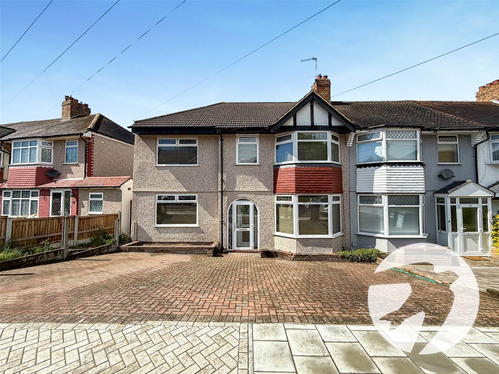 4 bedroom house for sale in London | Robinson Jackson