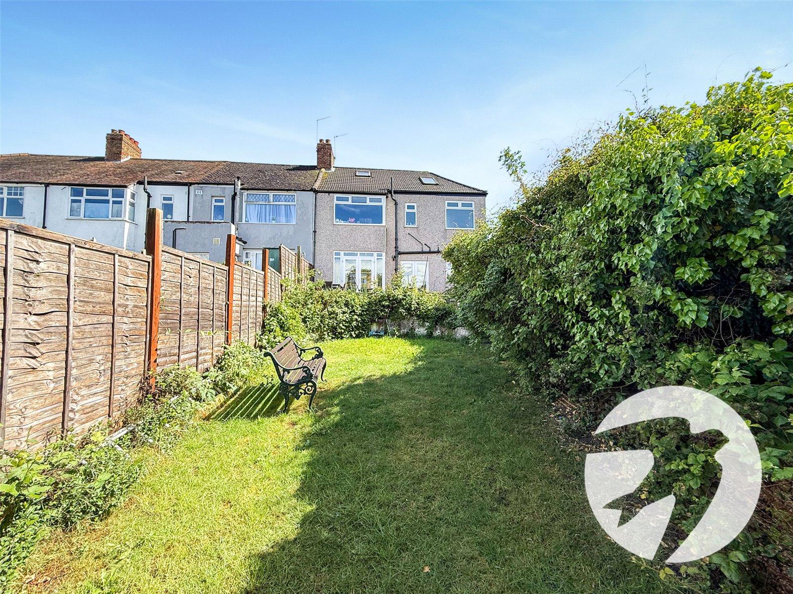 4 bedroom house for sale in London | Robinson Jackson