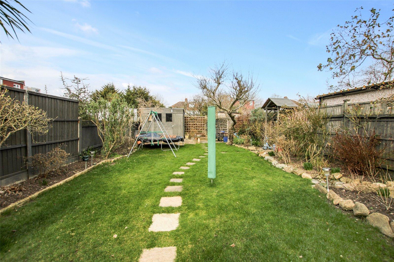 4 bedroom house for sale in London | Robinson Jackson