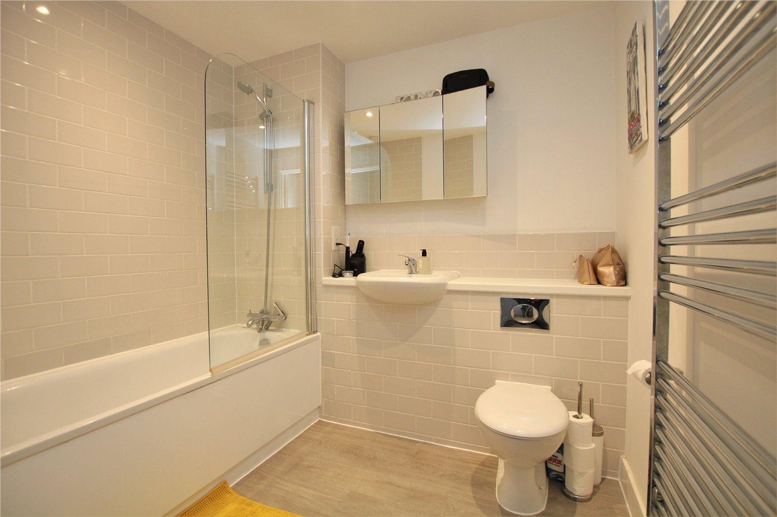 2 bedroom property for sale in Kidbrooke Village | Robinson Jackson