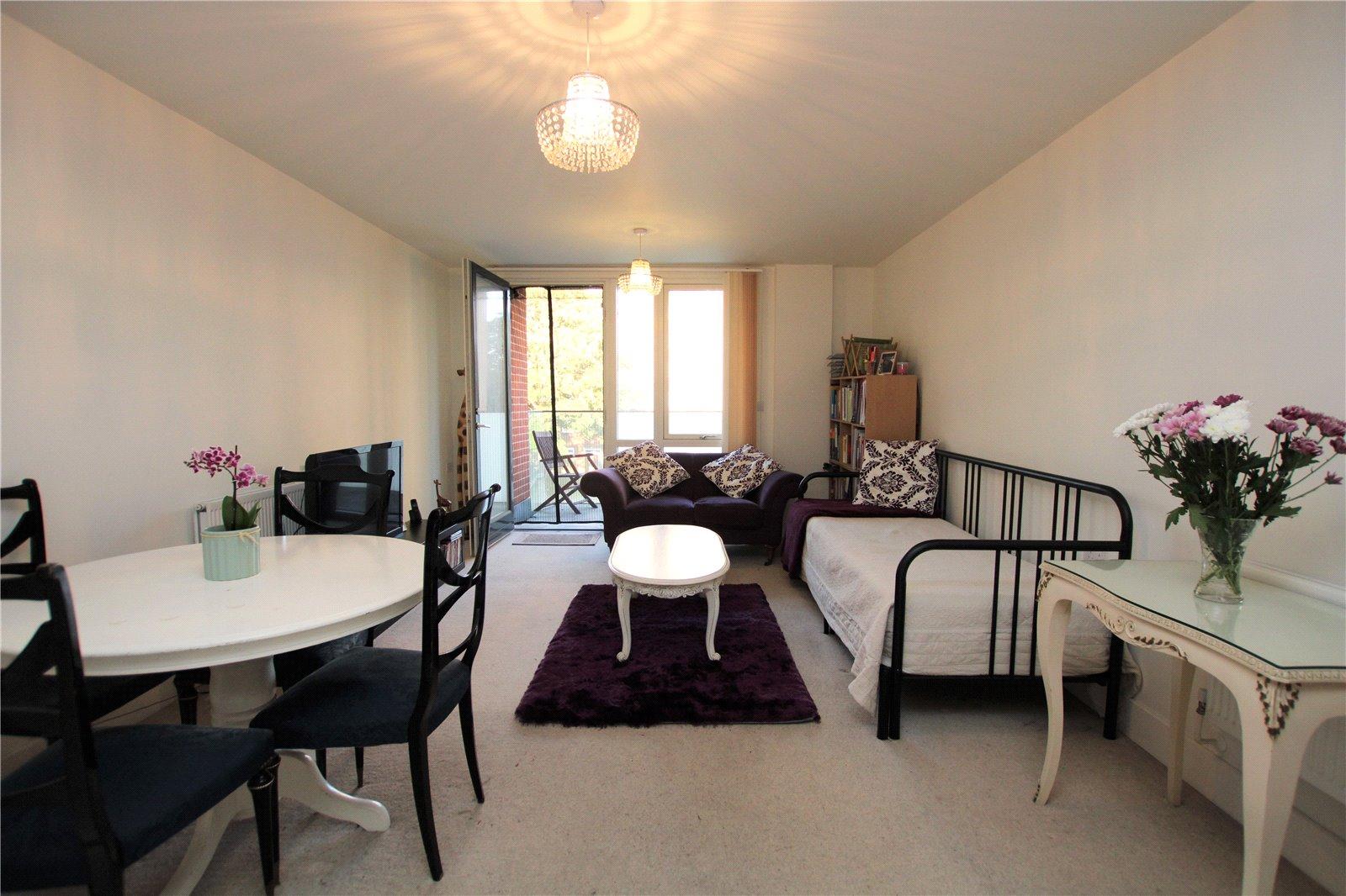 2 bedroom property for sale in Eltham | Robinson Jackson