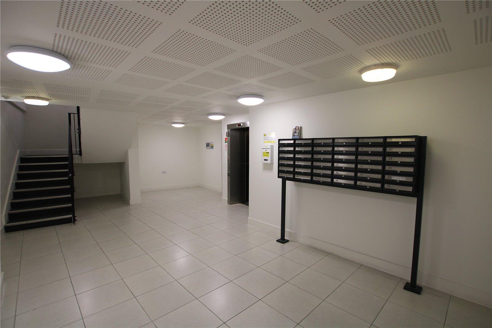 2 bedroom property for sale in Eltham | Robinson Jackson