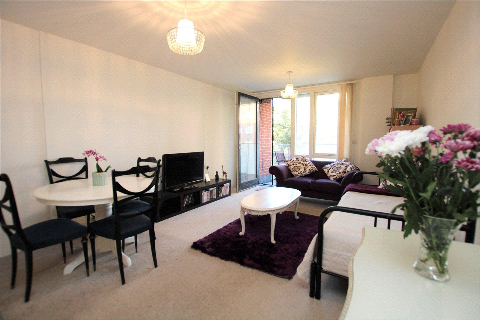 2 bedroom property for sale in Eltham | Robinson Jackson