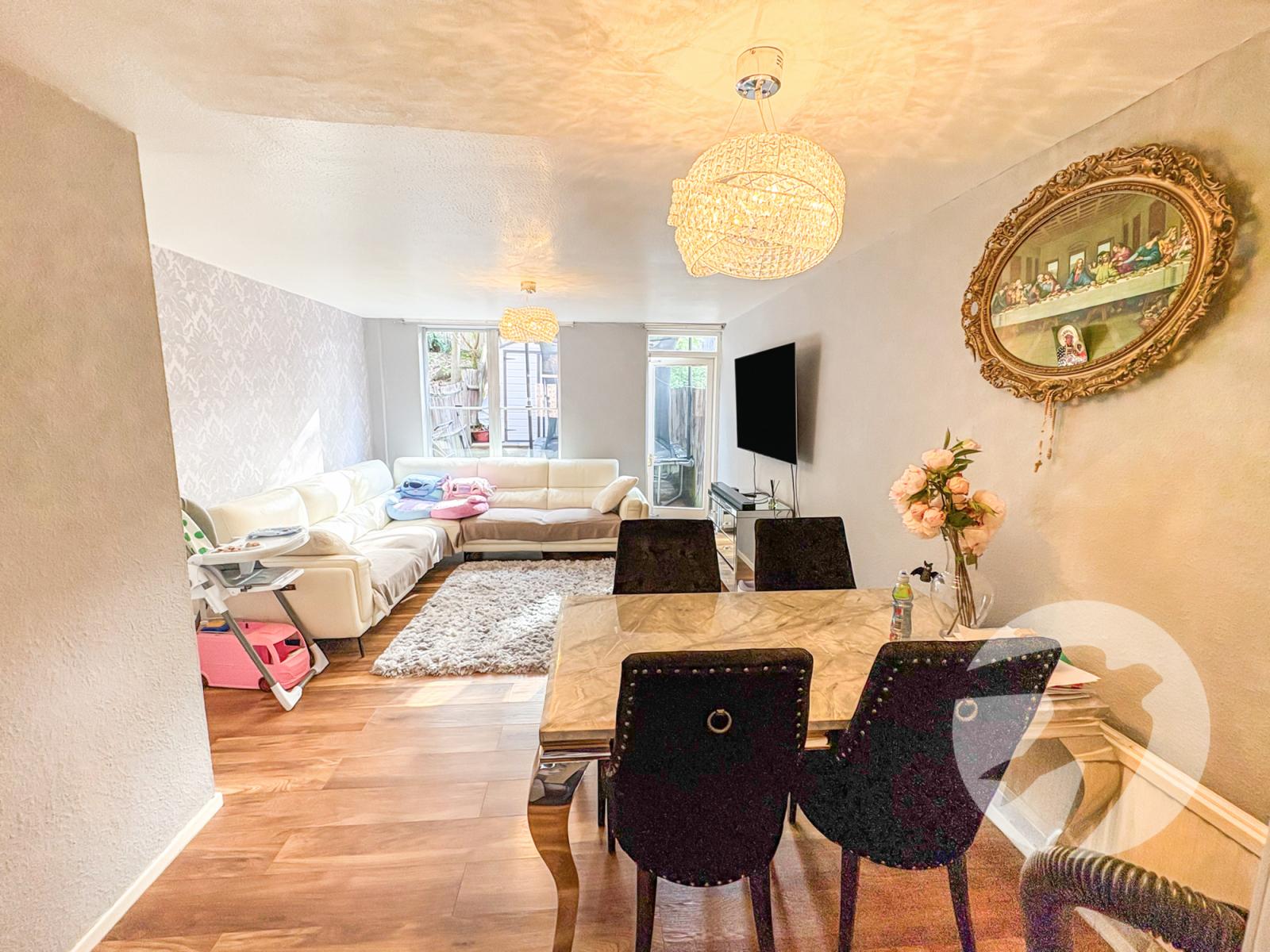 2 bedroom house for sale in  | Robinson Jackson