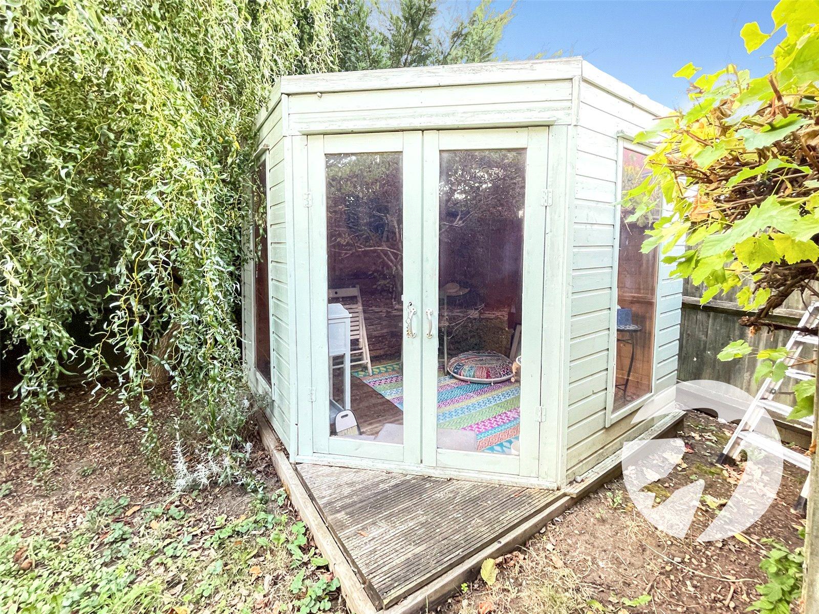 2 bedroom property for sale in  | Robinson Jackson