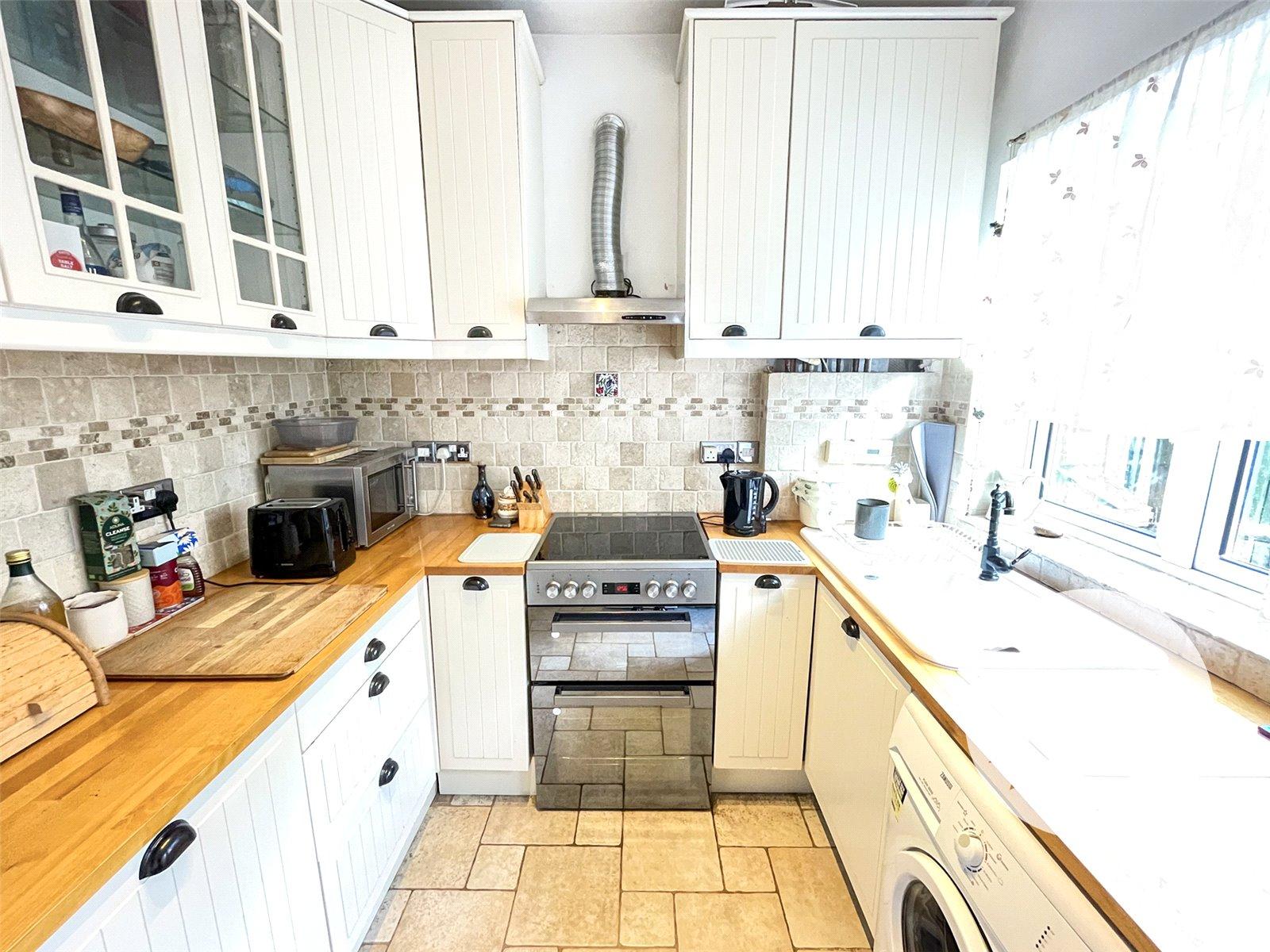 2 bedroom property for sale in  | Robinson Jackson
