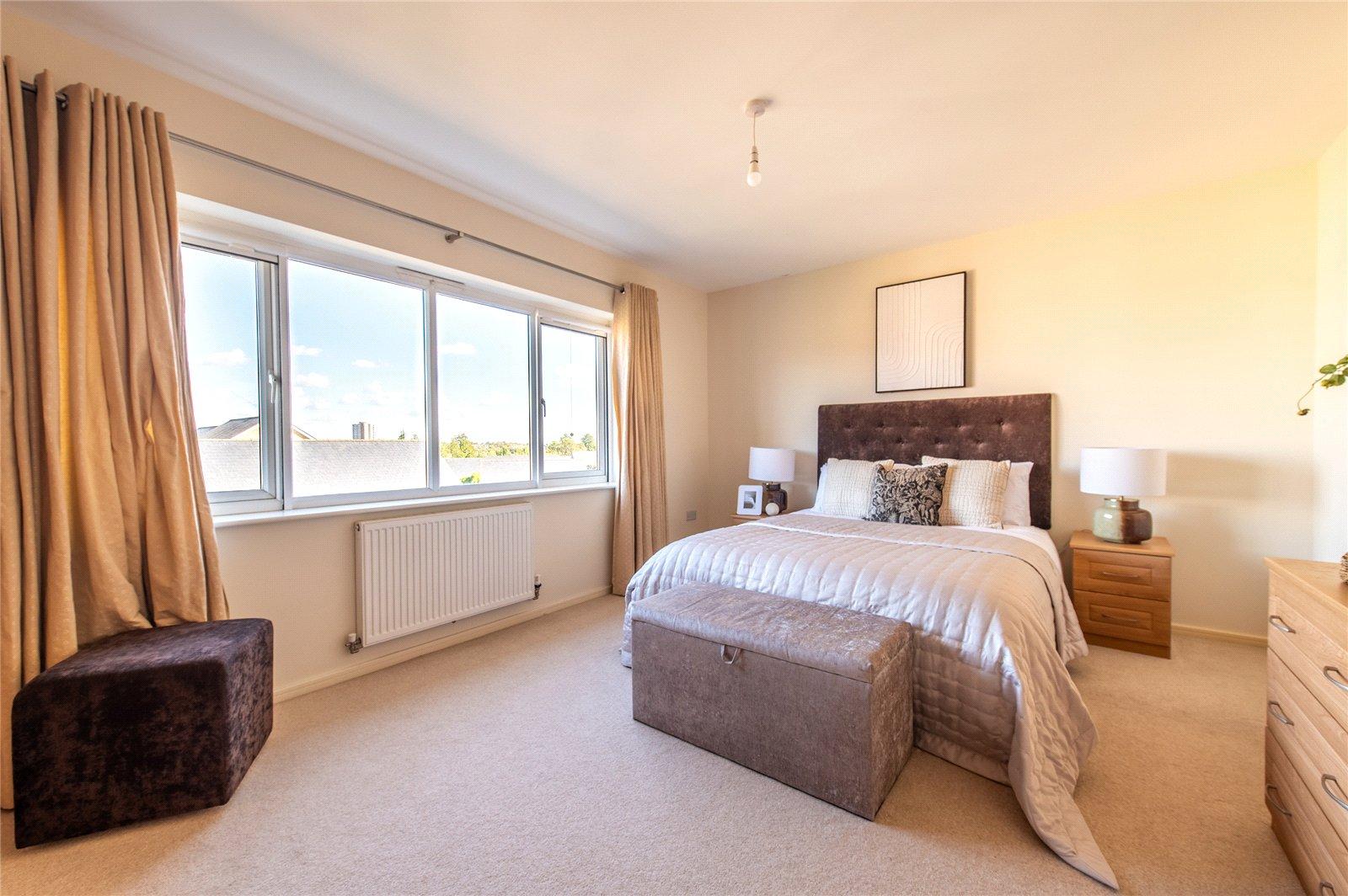 4 bedroom property for sale in Northfleet | Robinson Michael & Jackson