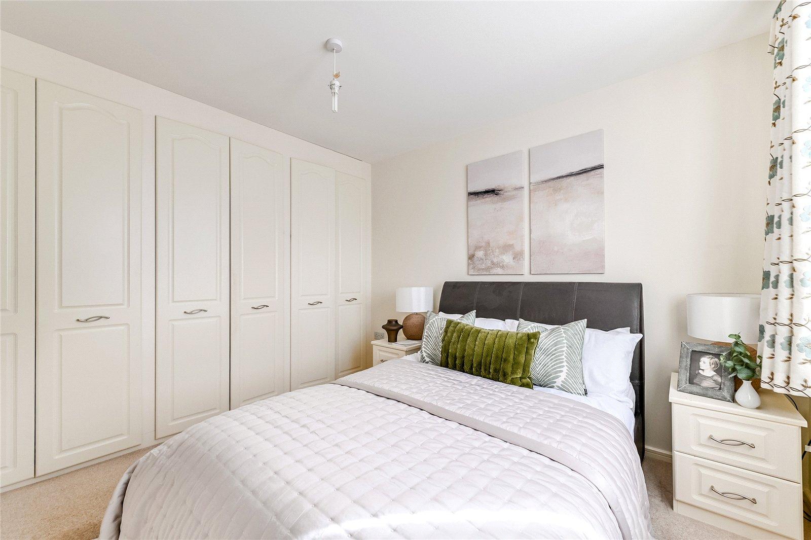 4 bedroom property for sale in Northfleet | Robinson Michael & Jackson