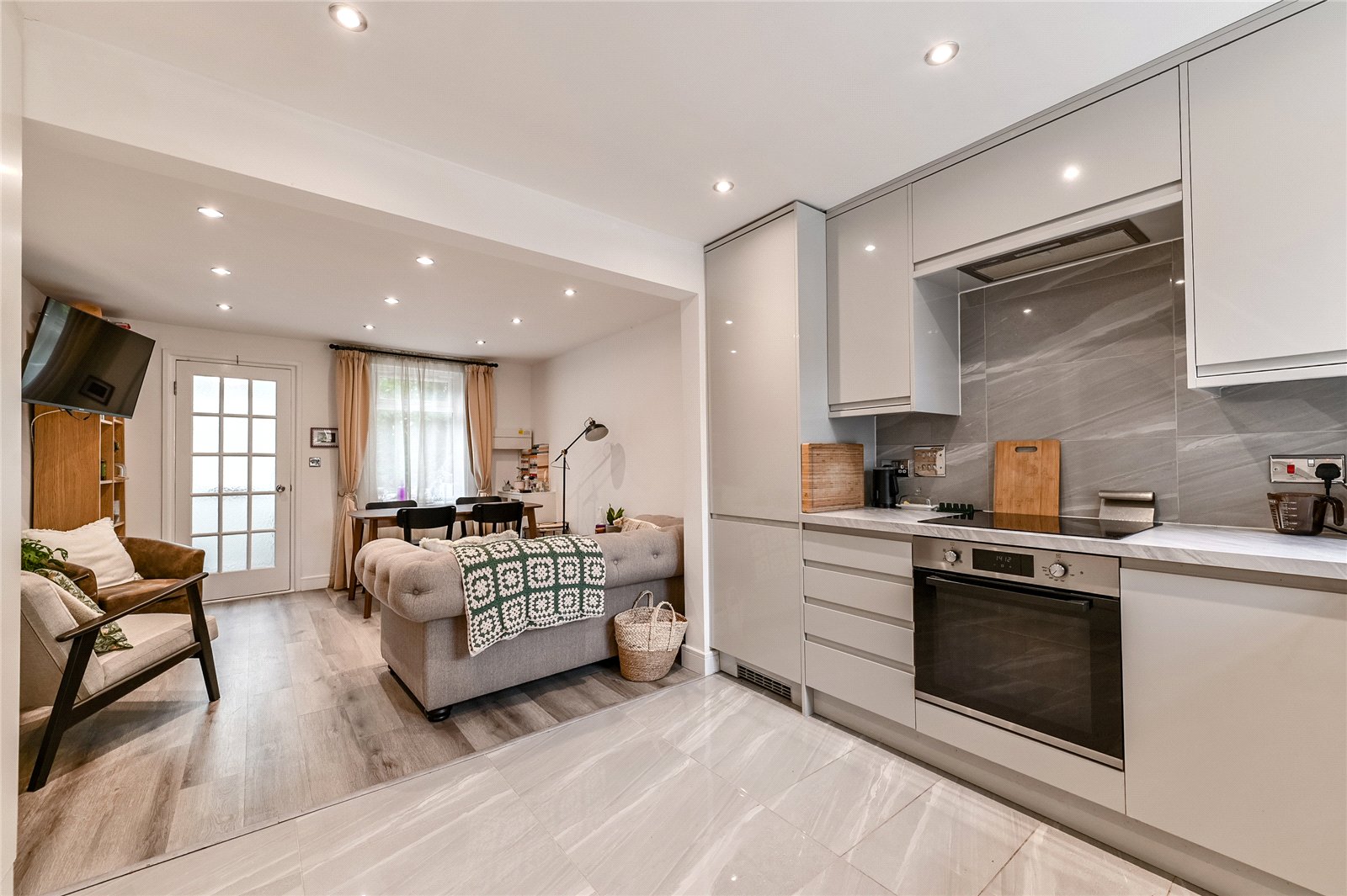 2 bedroom house for sale in Gravesend | Robinson Michael & Jackson