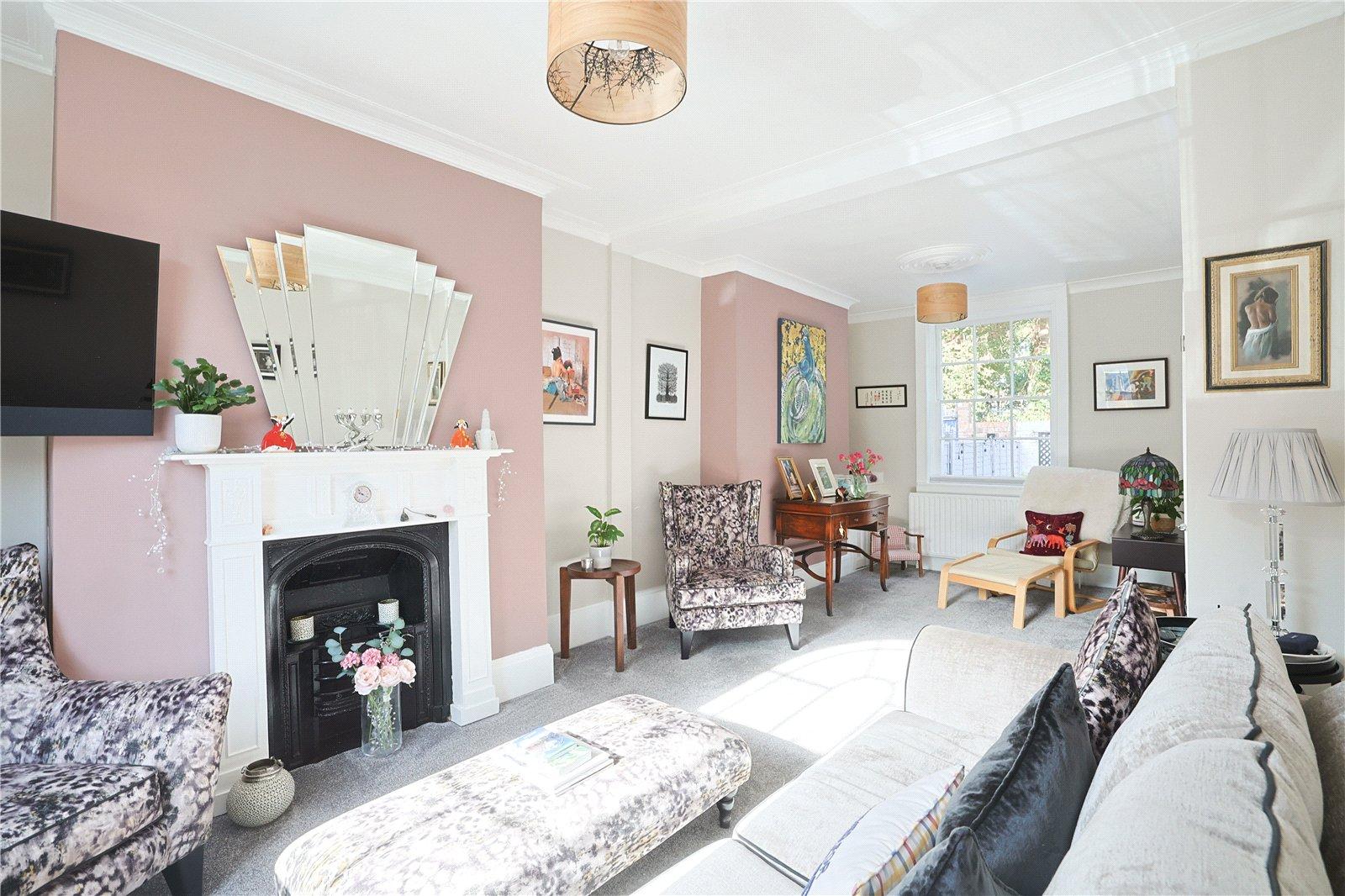2 bedroom house for sale in Gravesend | Robinson Michael & Jackson