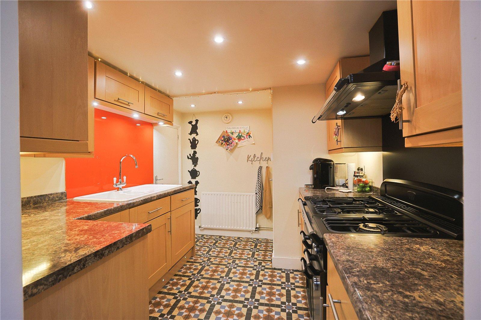 2 bedroom house for sale in Gravesend | Robinson Michael & Jackson