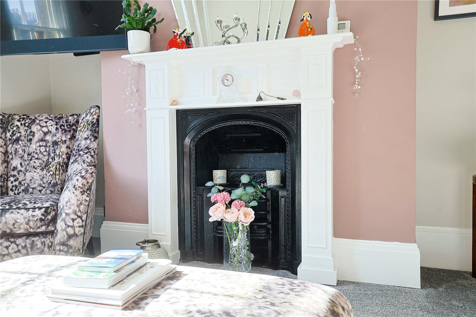 2 bedroom house for sale in Gravesend | Robinson Michael & Jackson