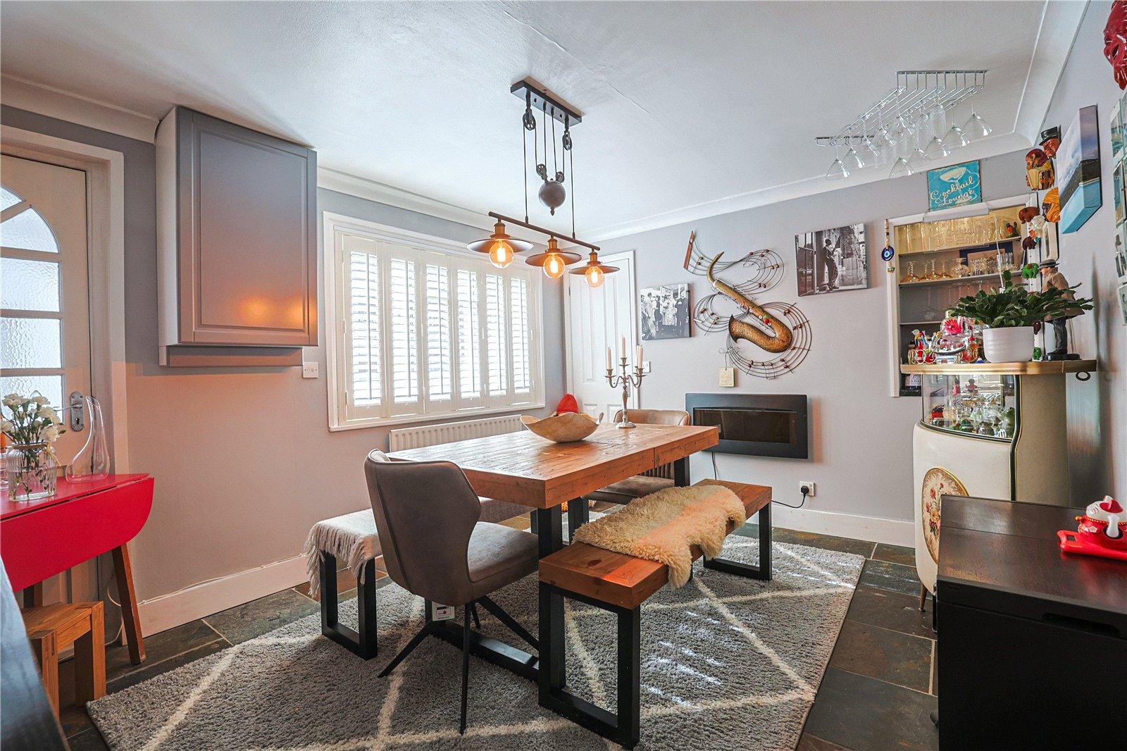 2 bedroom house for sale in Gravesend | Robinson Michael & Jackson