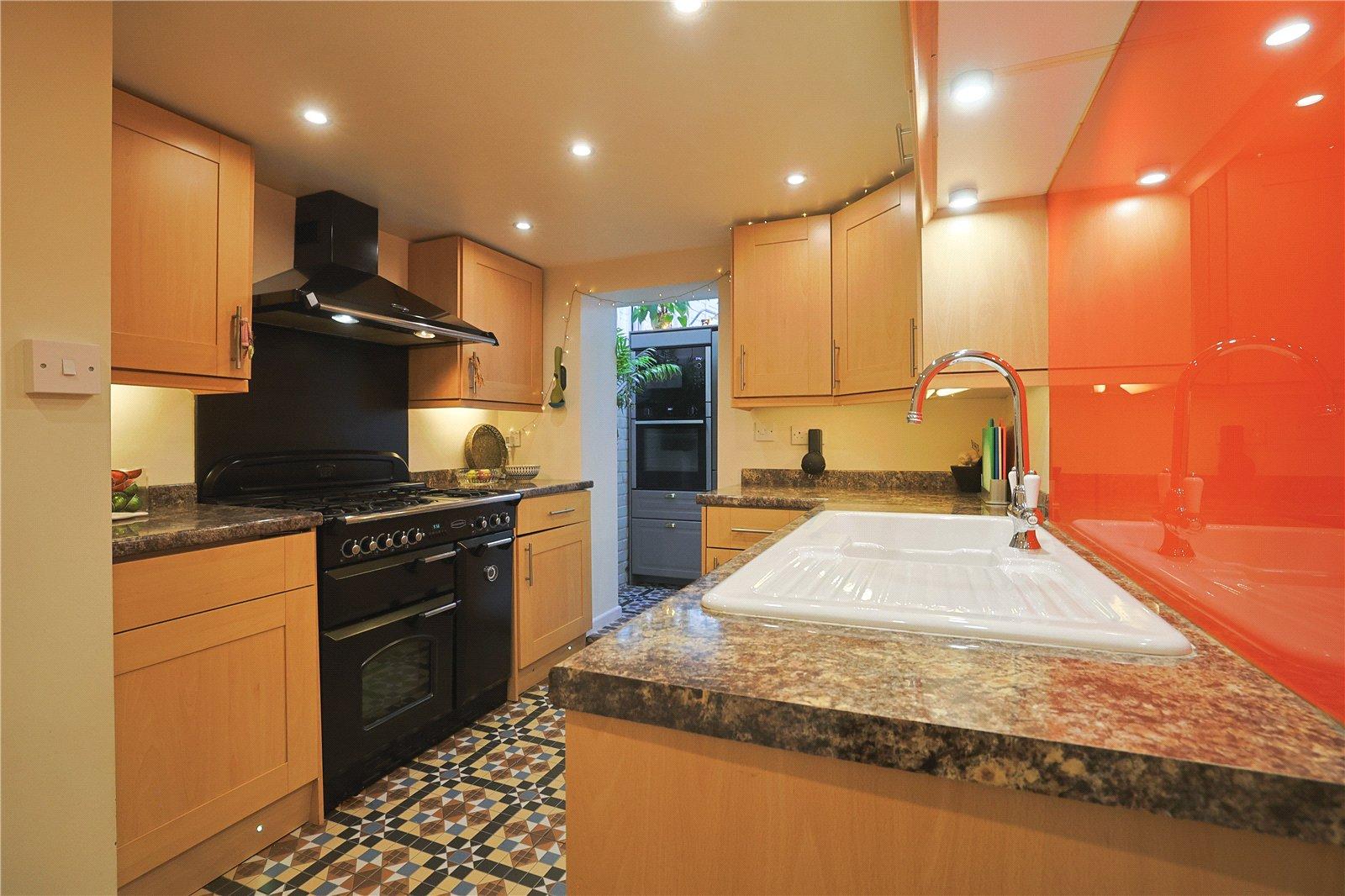 2 bedroom house for sale in Gravesend | Robinson Michael & Jackson