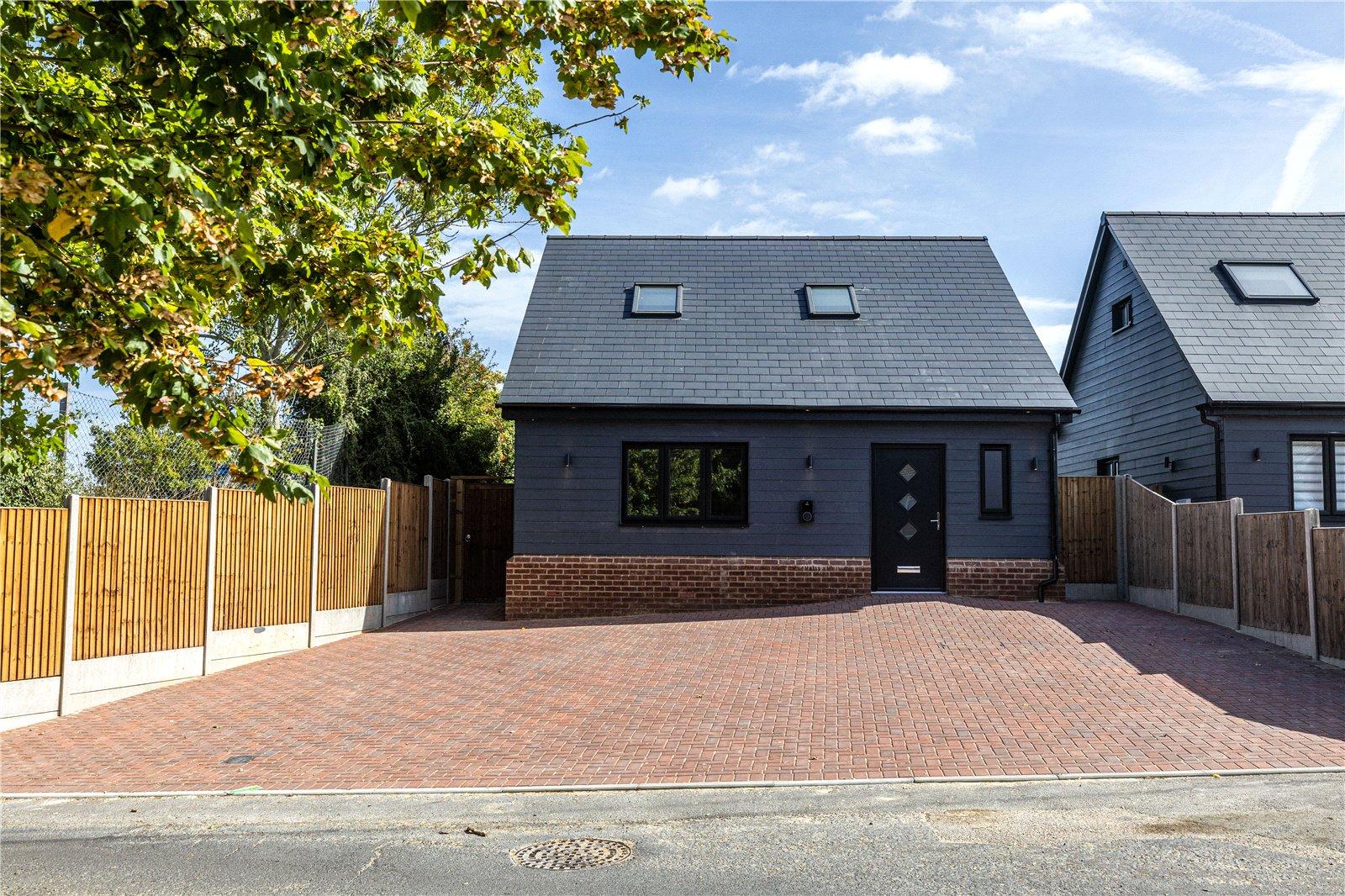 3 bedroom house for sale in Chalk | Robinson Michael & Jackson
