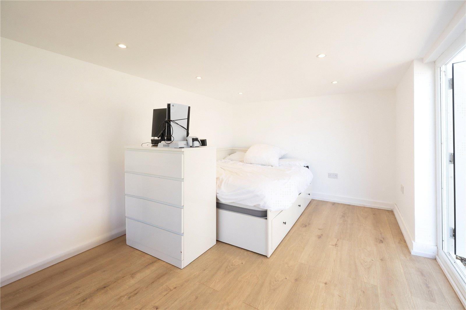 3 bedroom house for sale in Chalk | Robinson Michael & Jackson