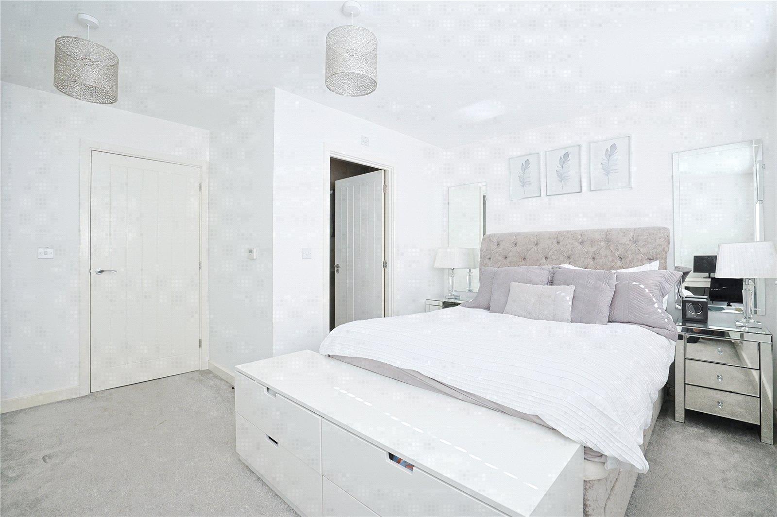 2 bedroom house for sale in Northfleet | Robinson Michael & Jackson