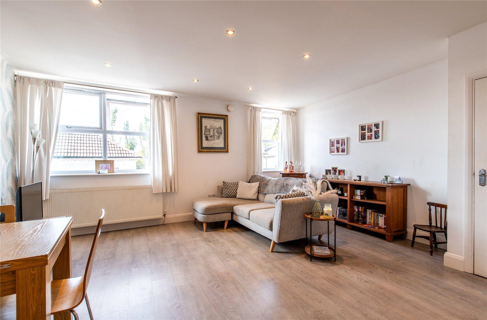 1 bedroom property for sale in Northfleet | Robinson Michael & Jackson