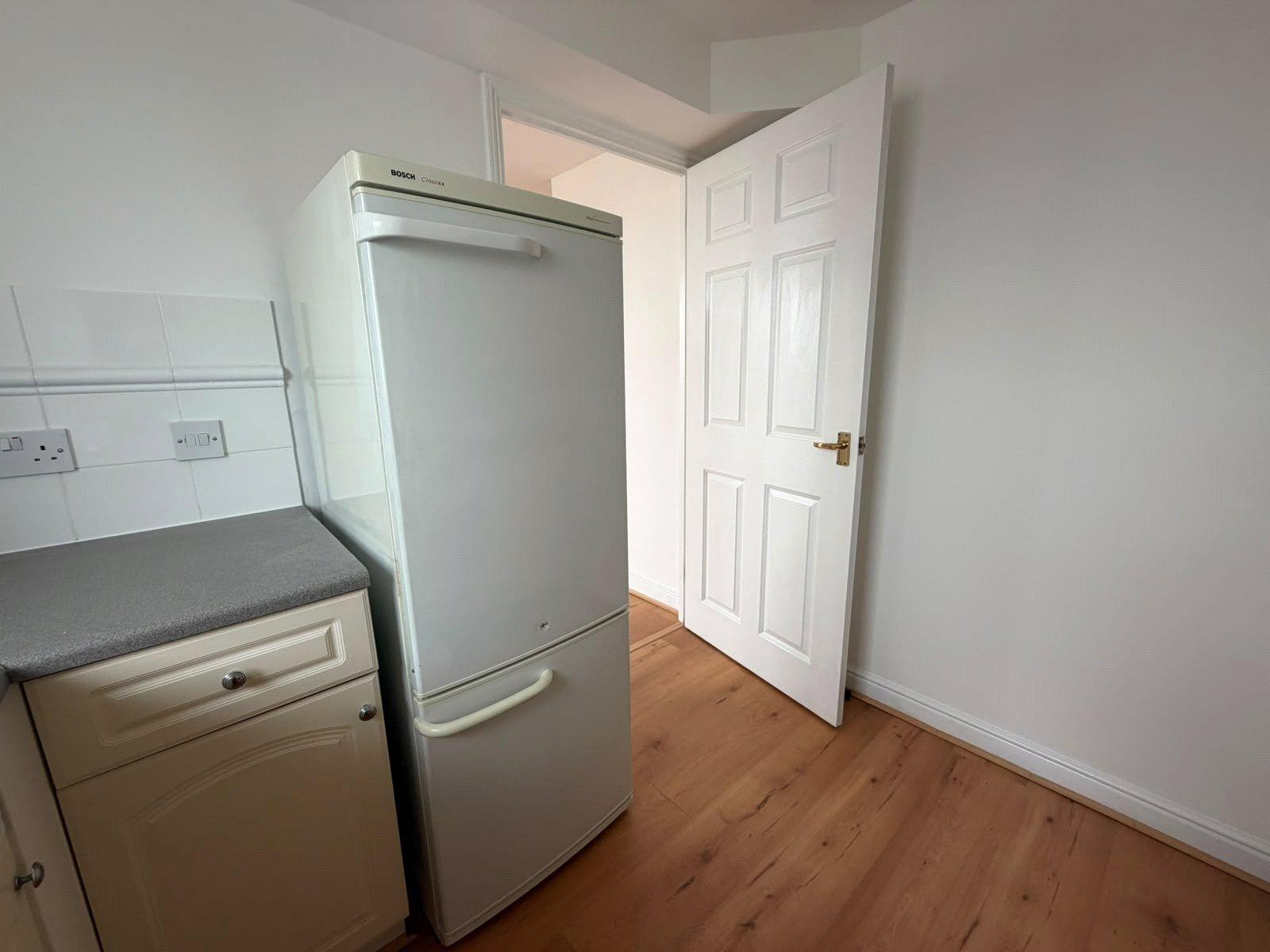 2 bedroom property for sale in Gravesend | Robinson Michael & Jackson