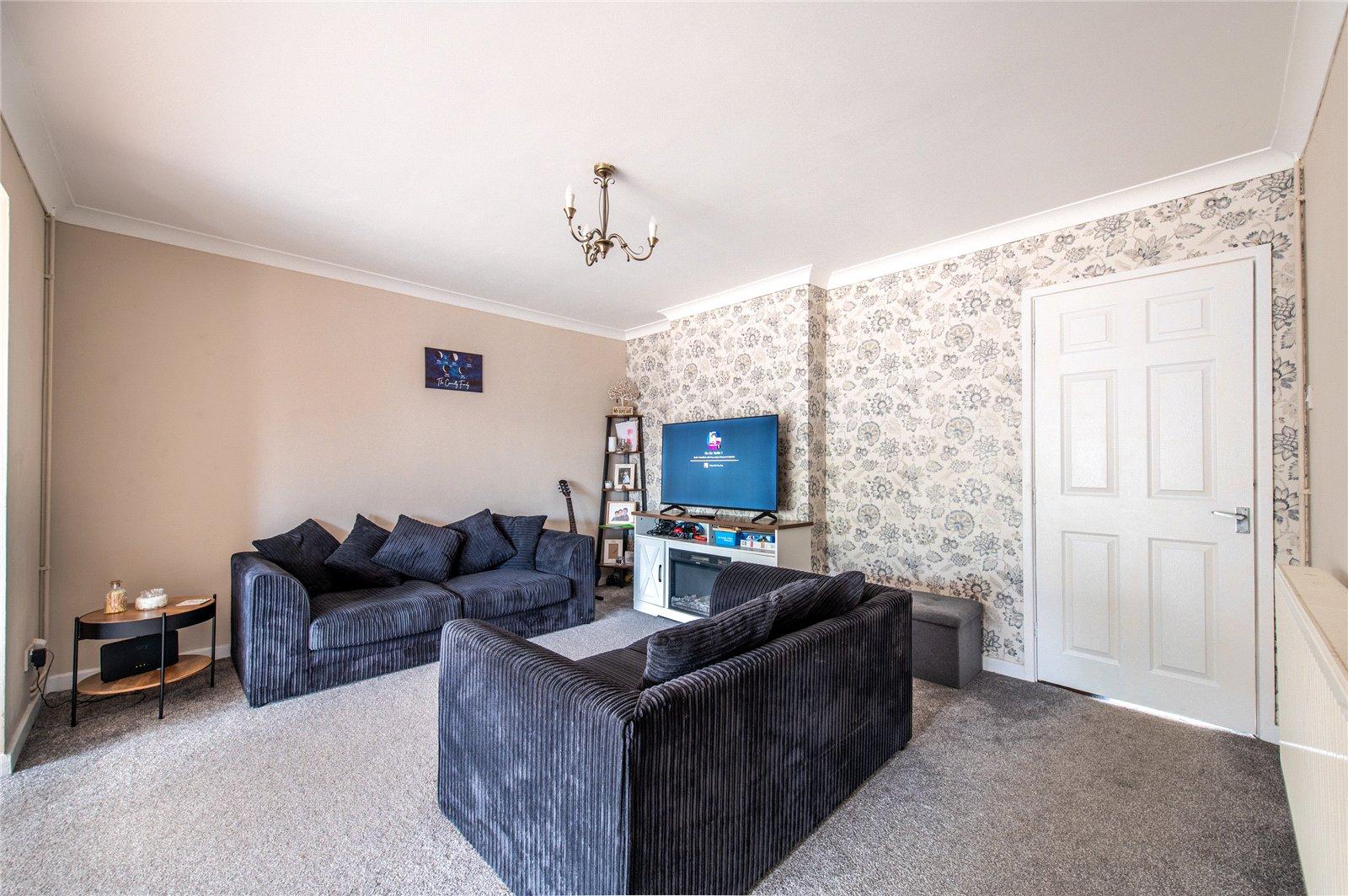 3 bedroom bungalow for sale in Chalk | Robinson Michael & Jackson