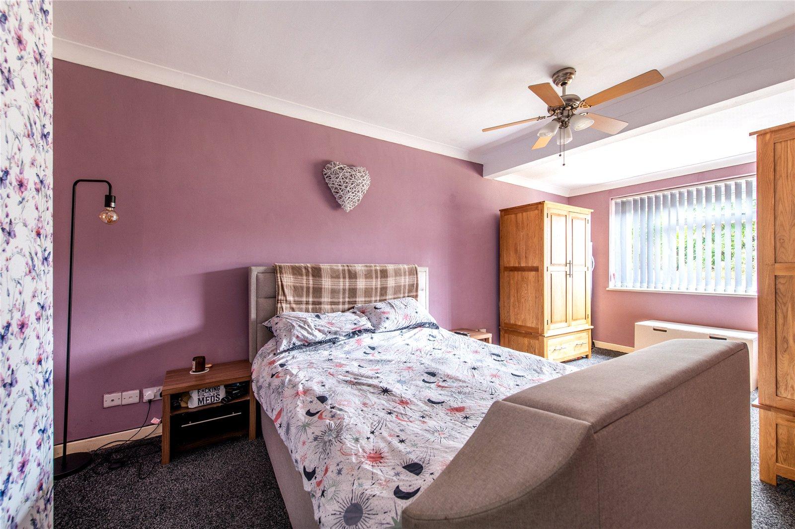 3 bedroom bungalow for sale in Chalk | Robinson Michael & Jackson