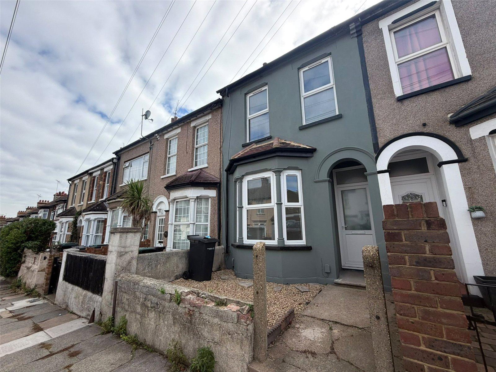 2 bedroom house for sale in Northfleet | Robinson Michael & Jackson
