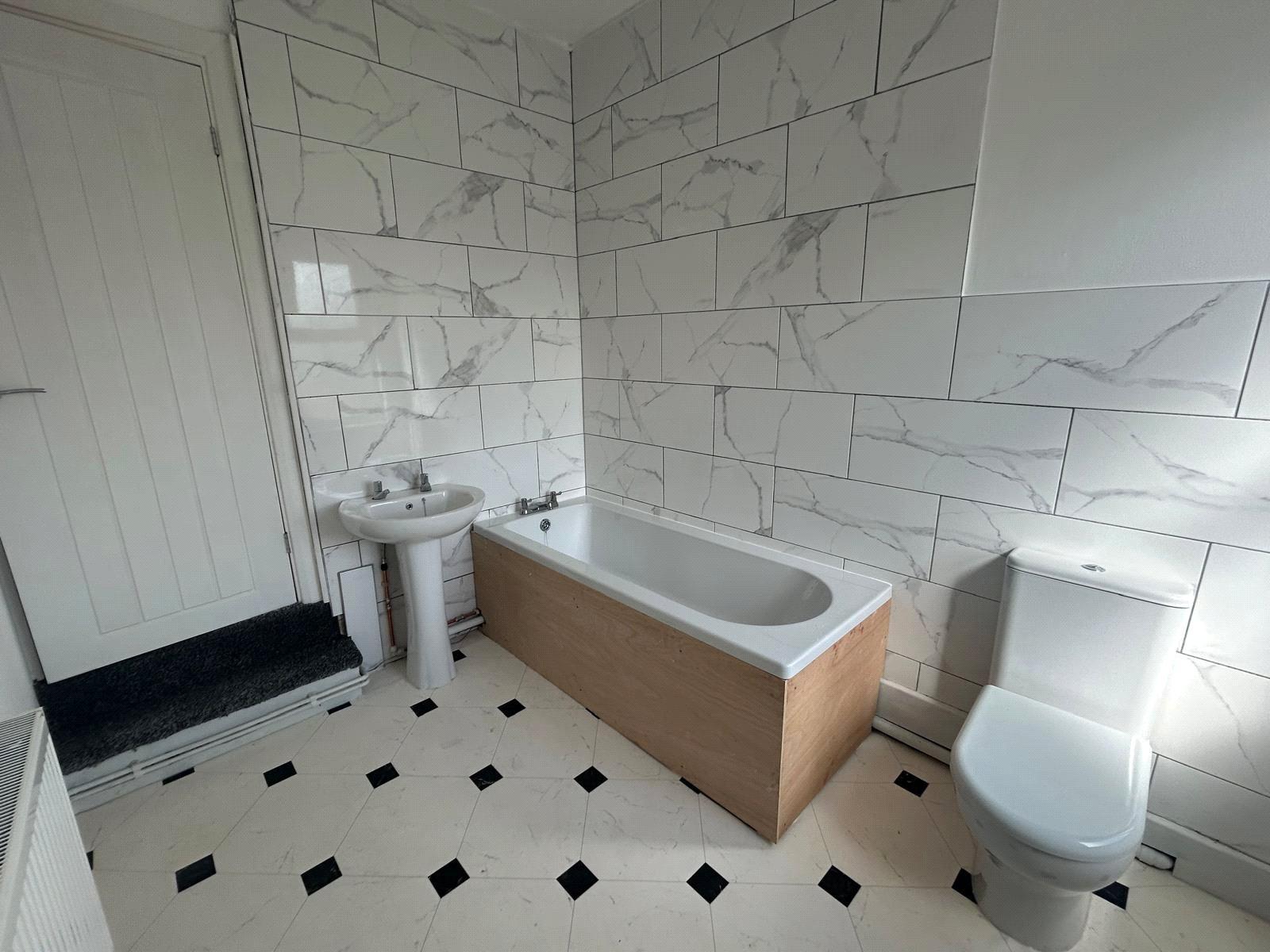 2 bedroom house for sale in Northfleet | Robinson Michael & Jackson