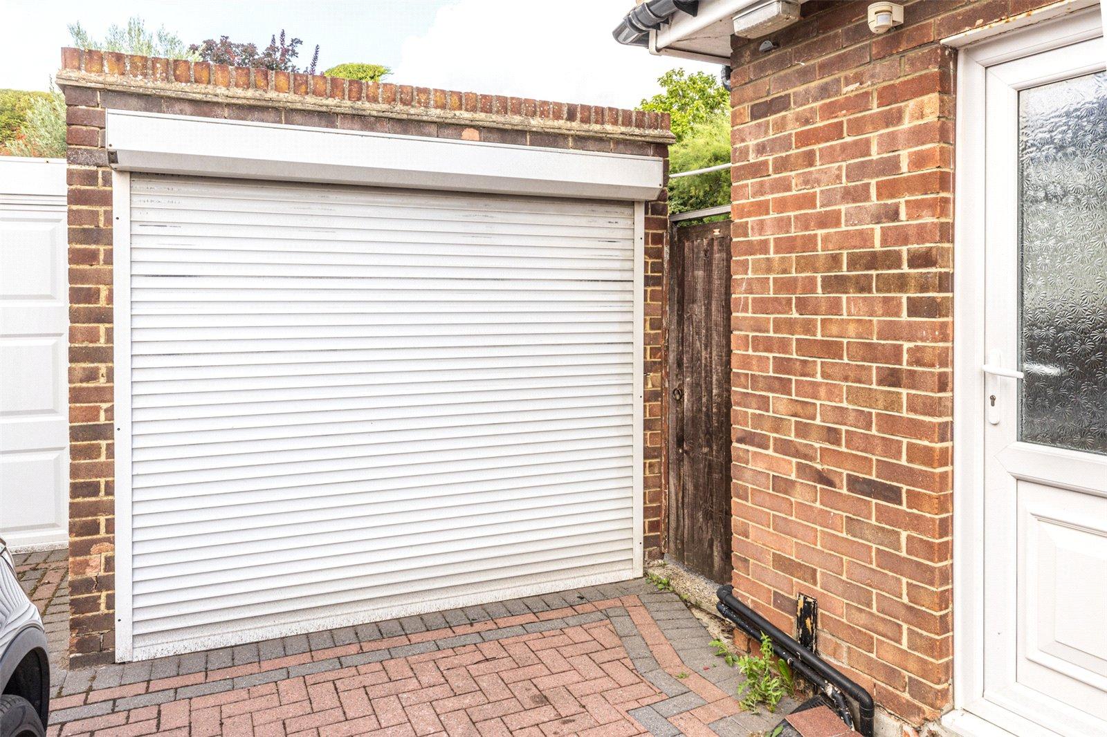 2 bedroom bungalow for sale in Gravesend | Robinson Michael & Jackson