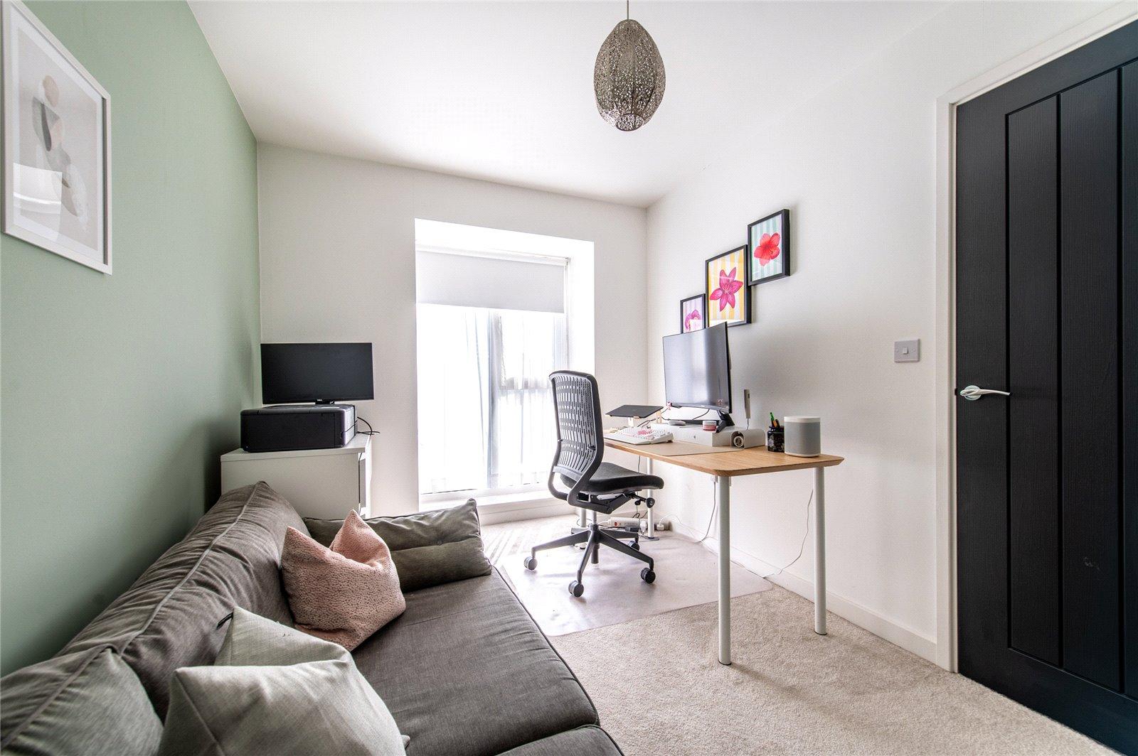 3 bedroom property for sale in Northfleet | Robinson Michael & Jackson