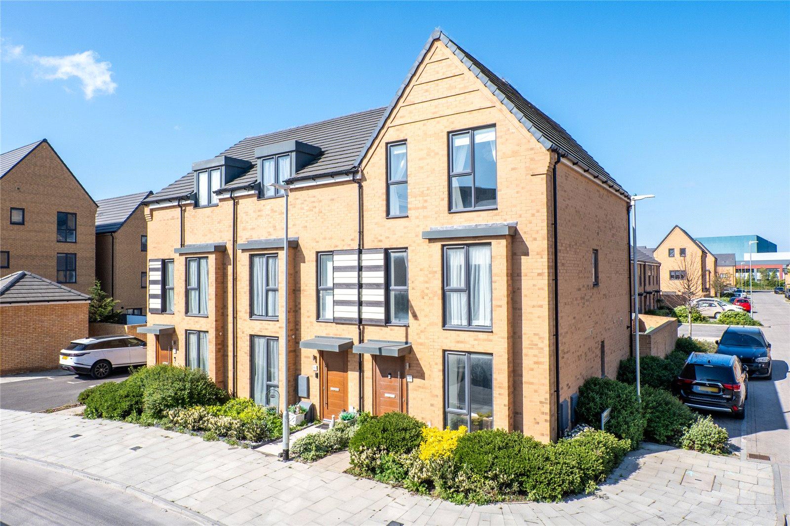 3 bedroom property for sale in Northfleet | Robinson Michael & Jackson