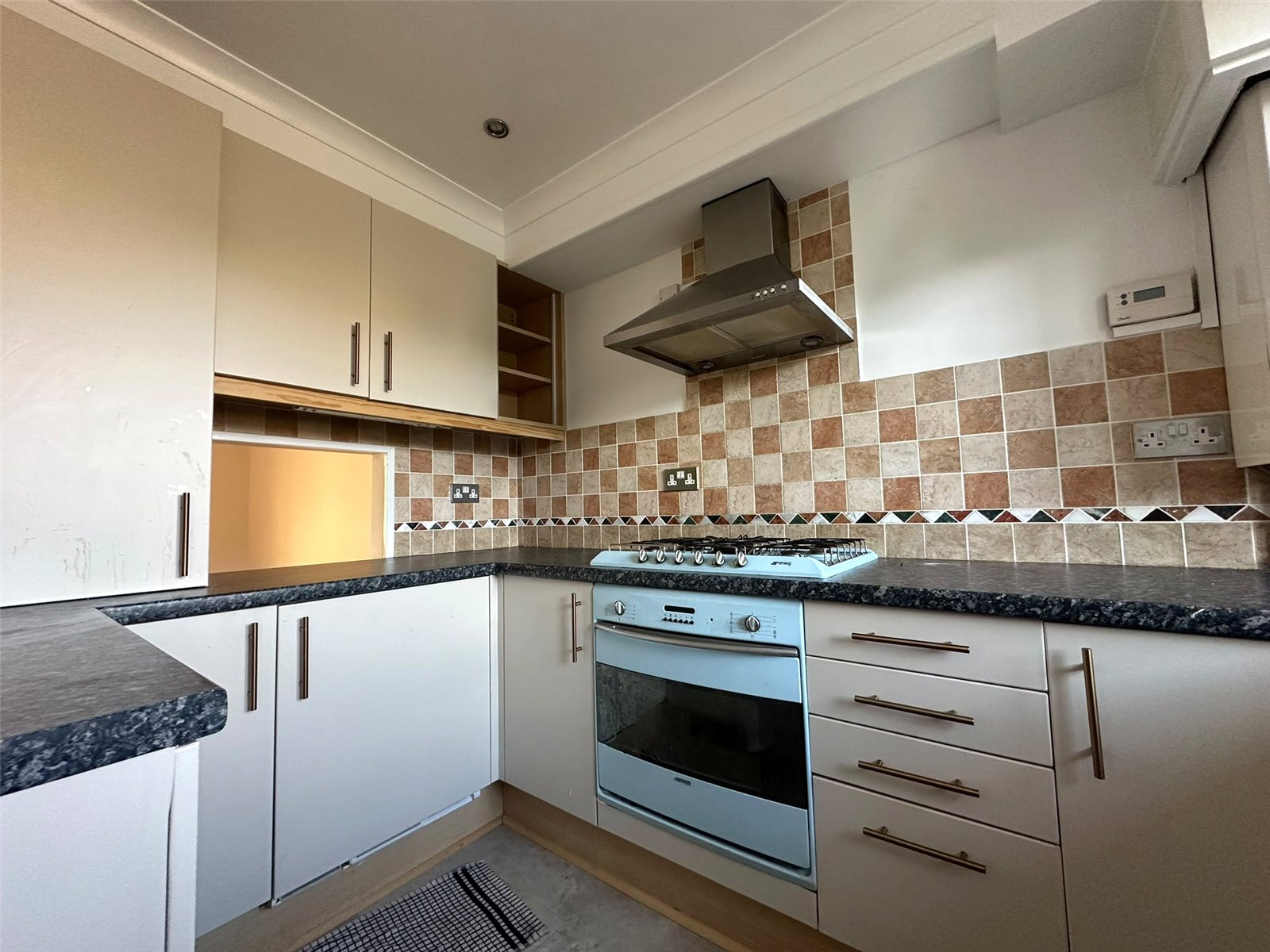 1 bedroom house for sale in Gravesend | Robinson Michael & Jackson