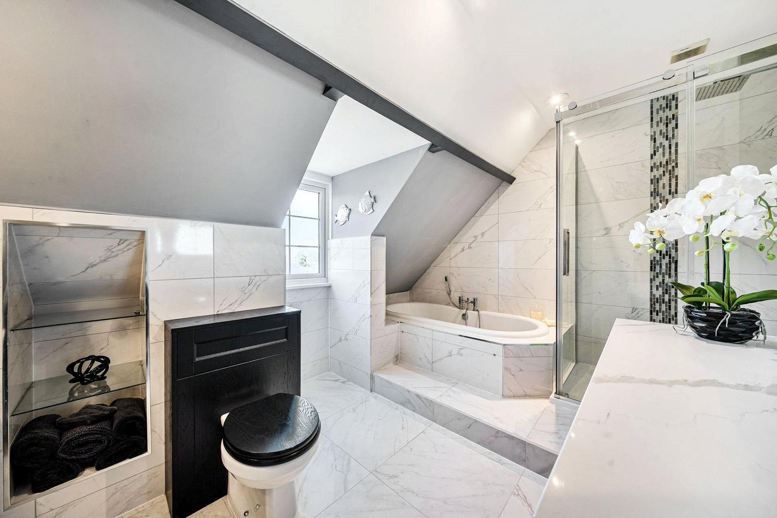 3 bedroom house for sale in Crutches Lane | Robinson Michael & Jackson
