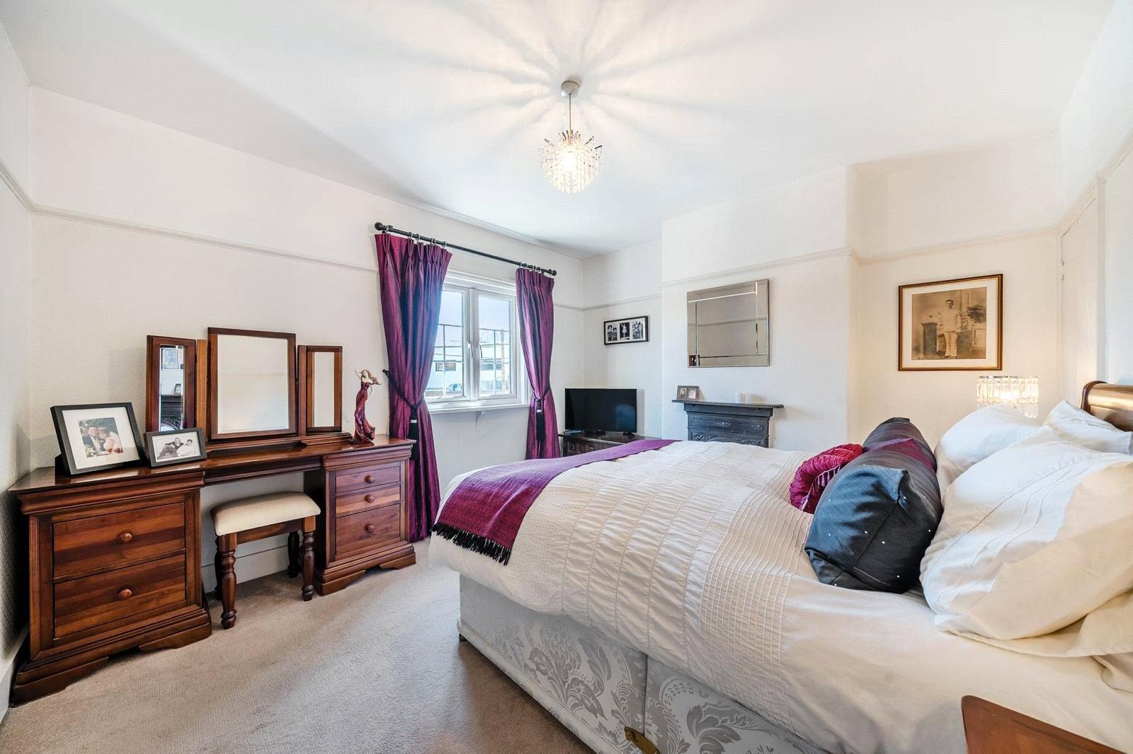 3 bedroom house for sale in Crutches Lane | Robinson Michael & Jackson