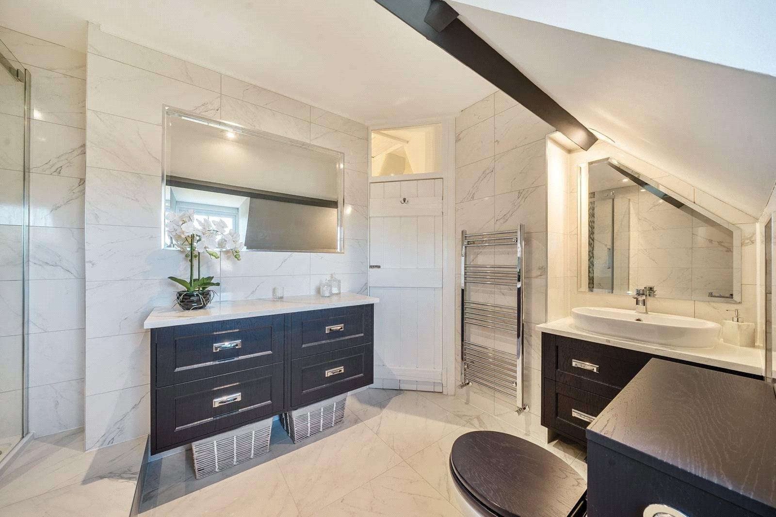 3 bedroom house for sale in Crutches Lane | Robinson Michael & Jackson