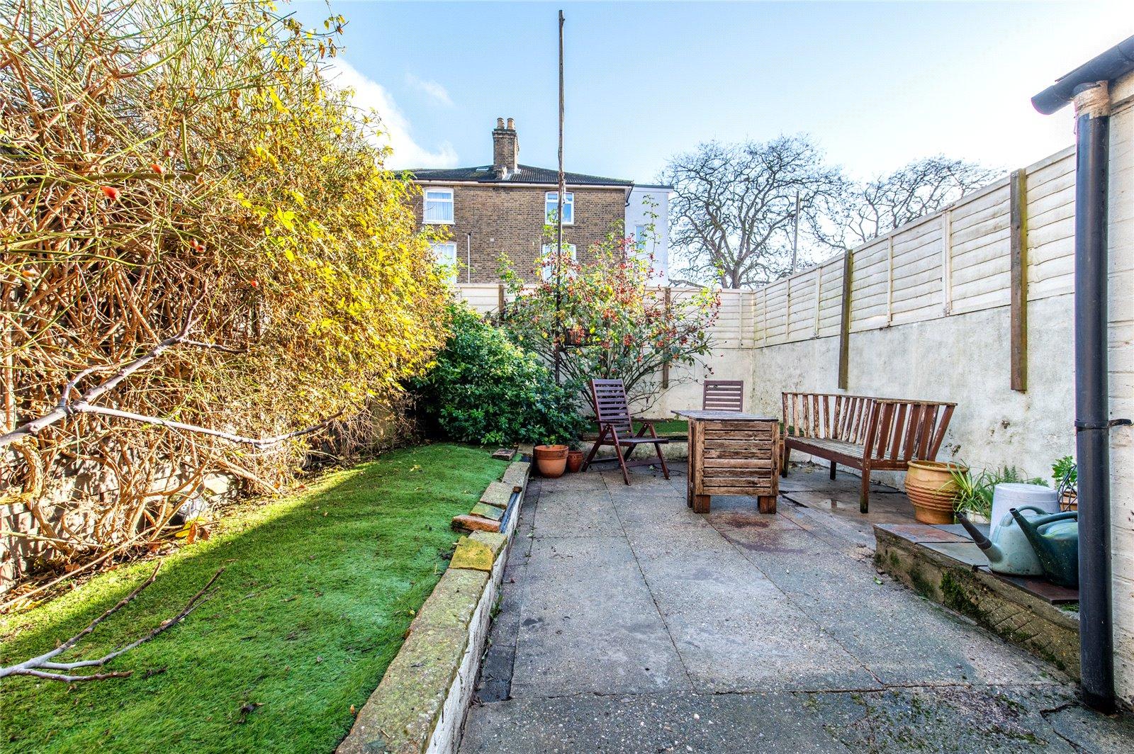4 bedroom house for sale in Gravesend | Robinson Michael & Jackson