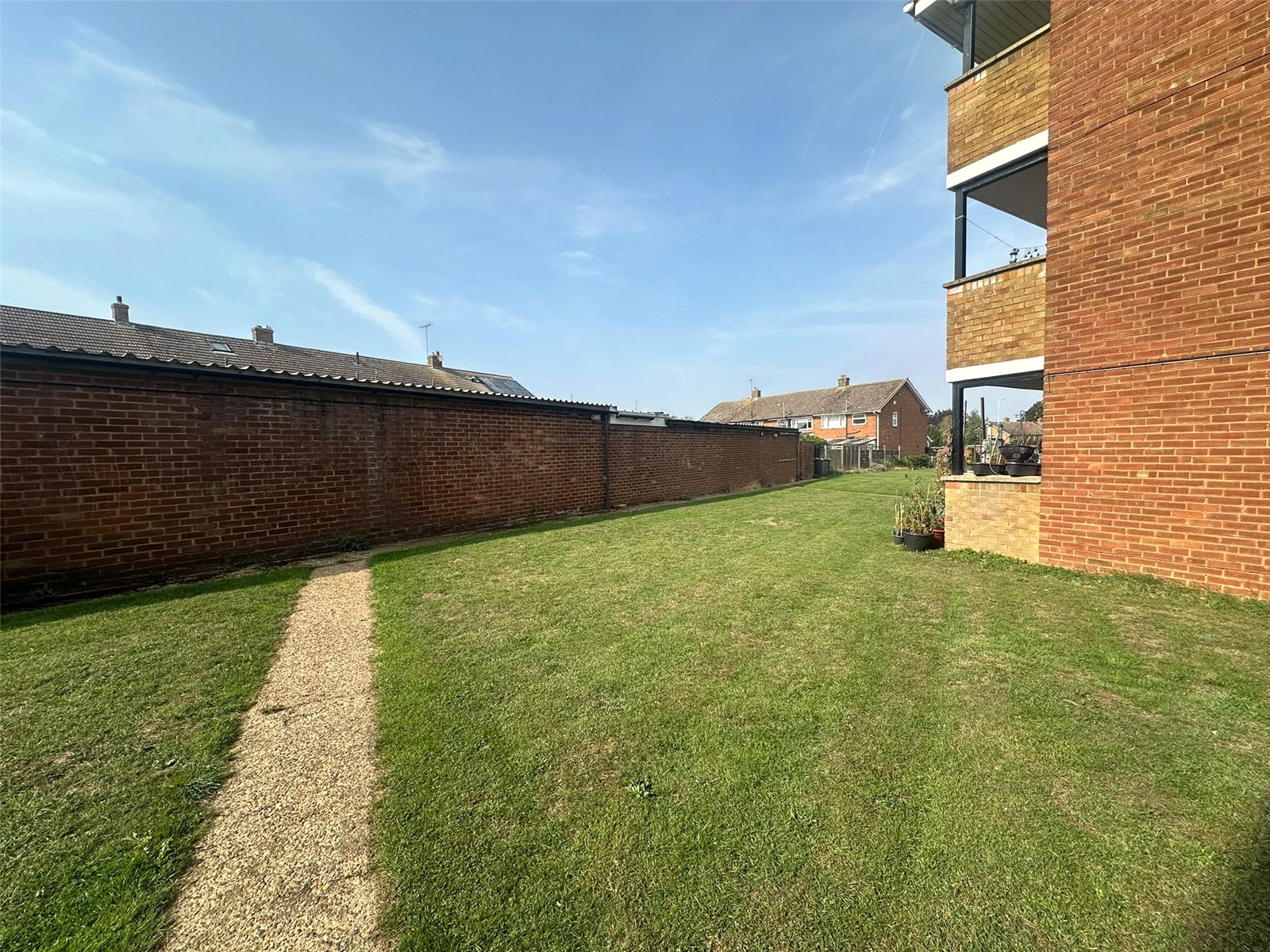 2 bedroom property for sale in Riverview Park | Robinson Michael & Jackson